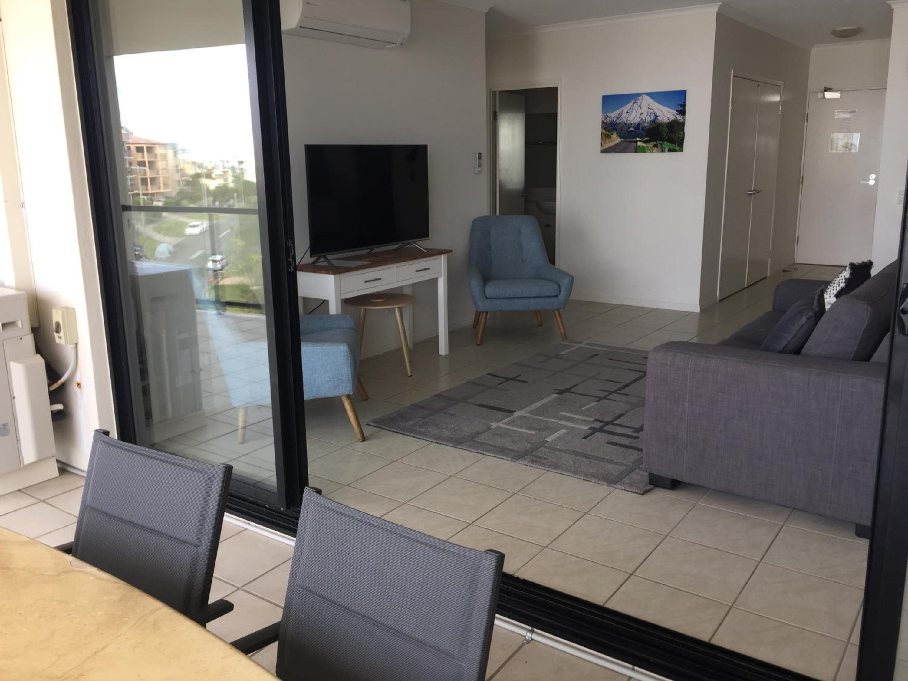 Two-Bedroom Apartment with Ocean View photo 2