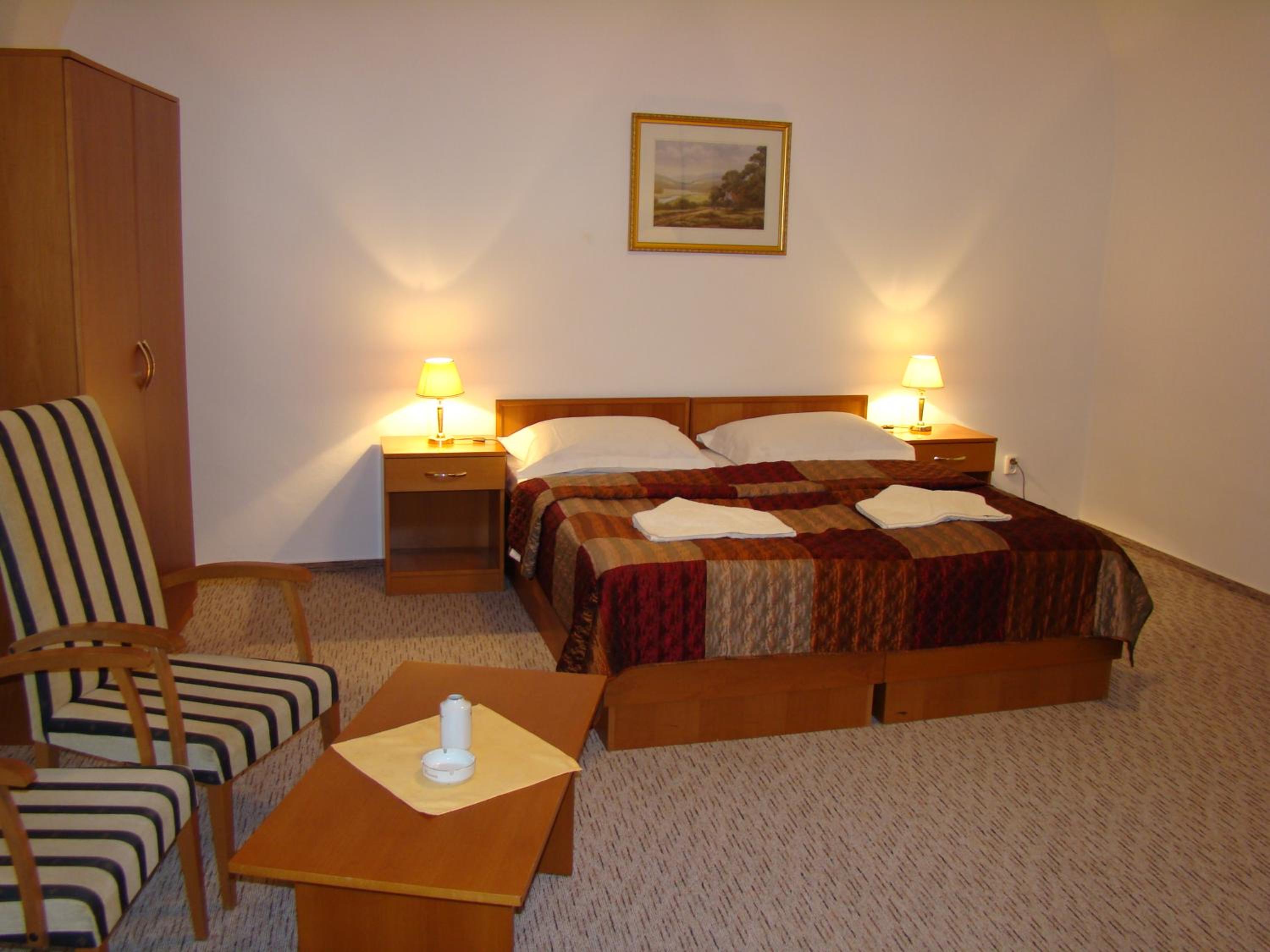 Economy Room - Photo 1