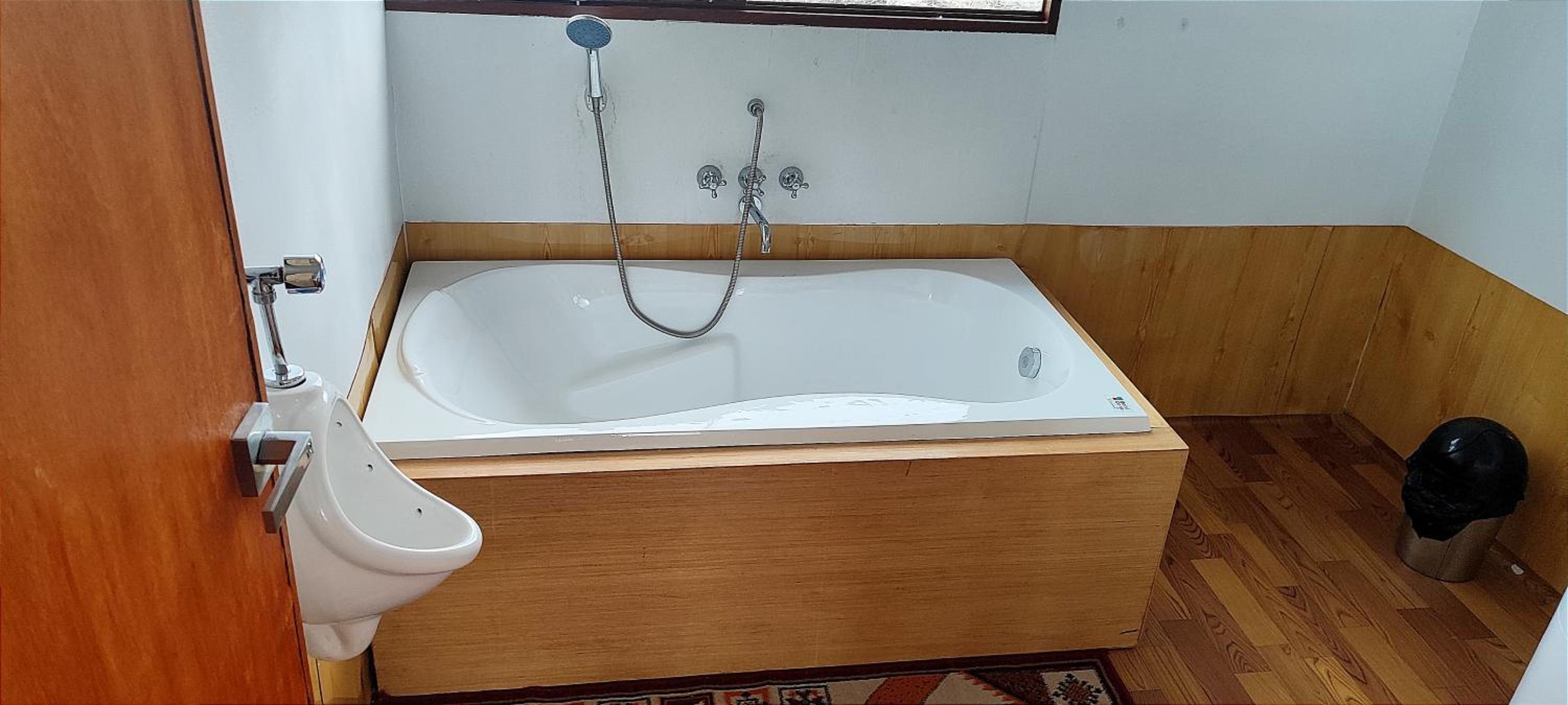 Double Room with Private Bathroom photo 1