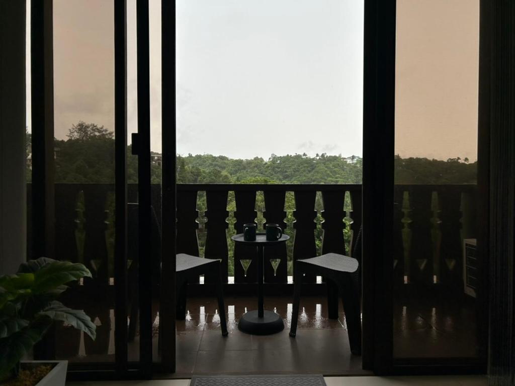 Suite with Balcony photo 2