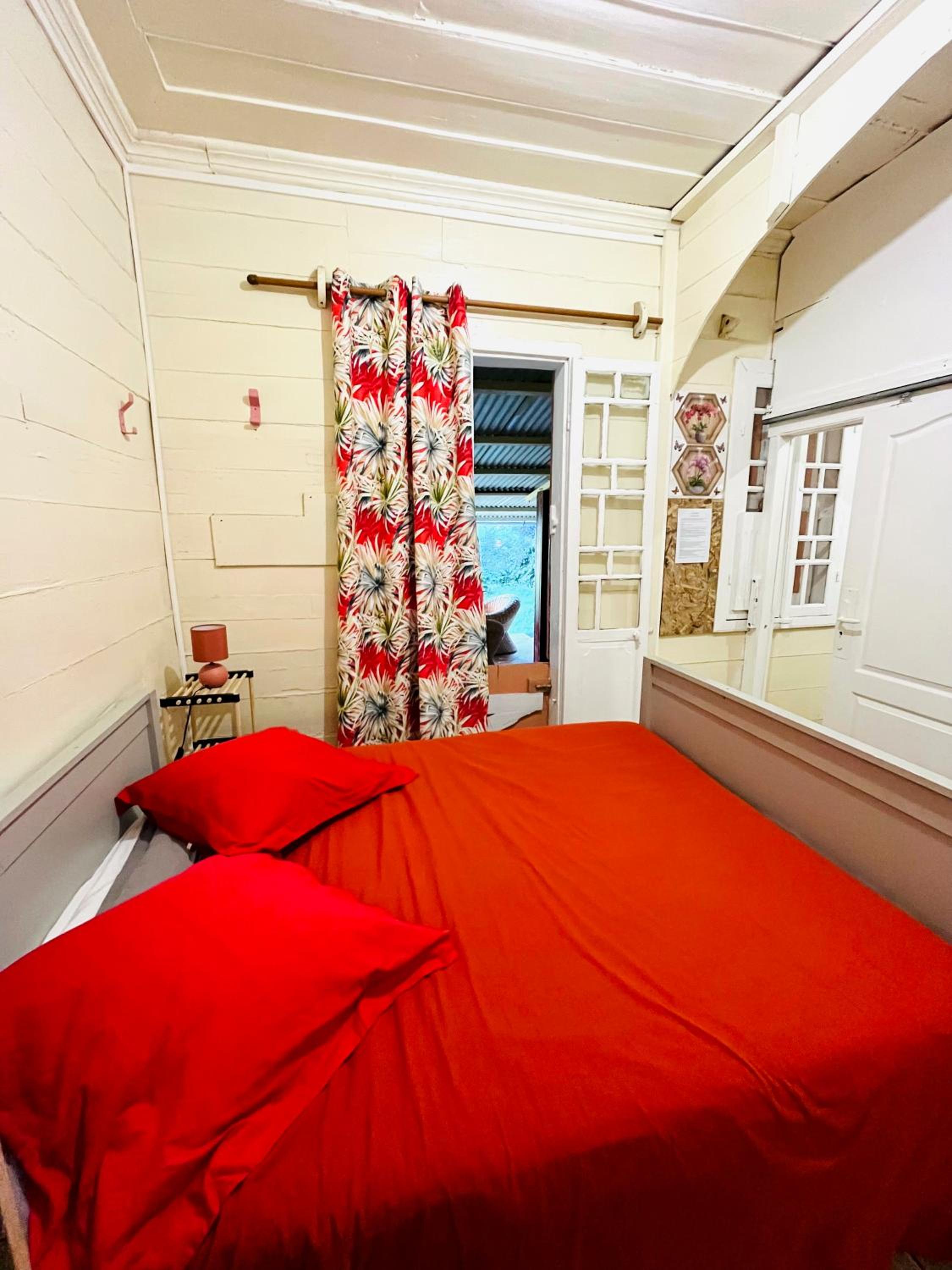Double Room with Private External Bathroom photo 3