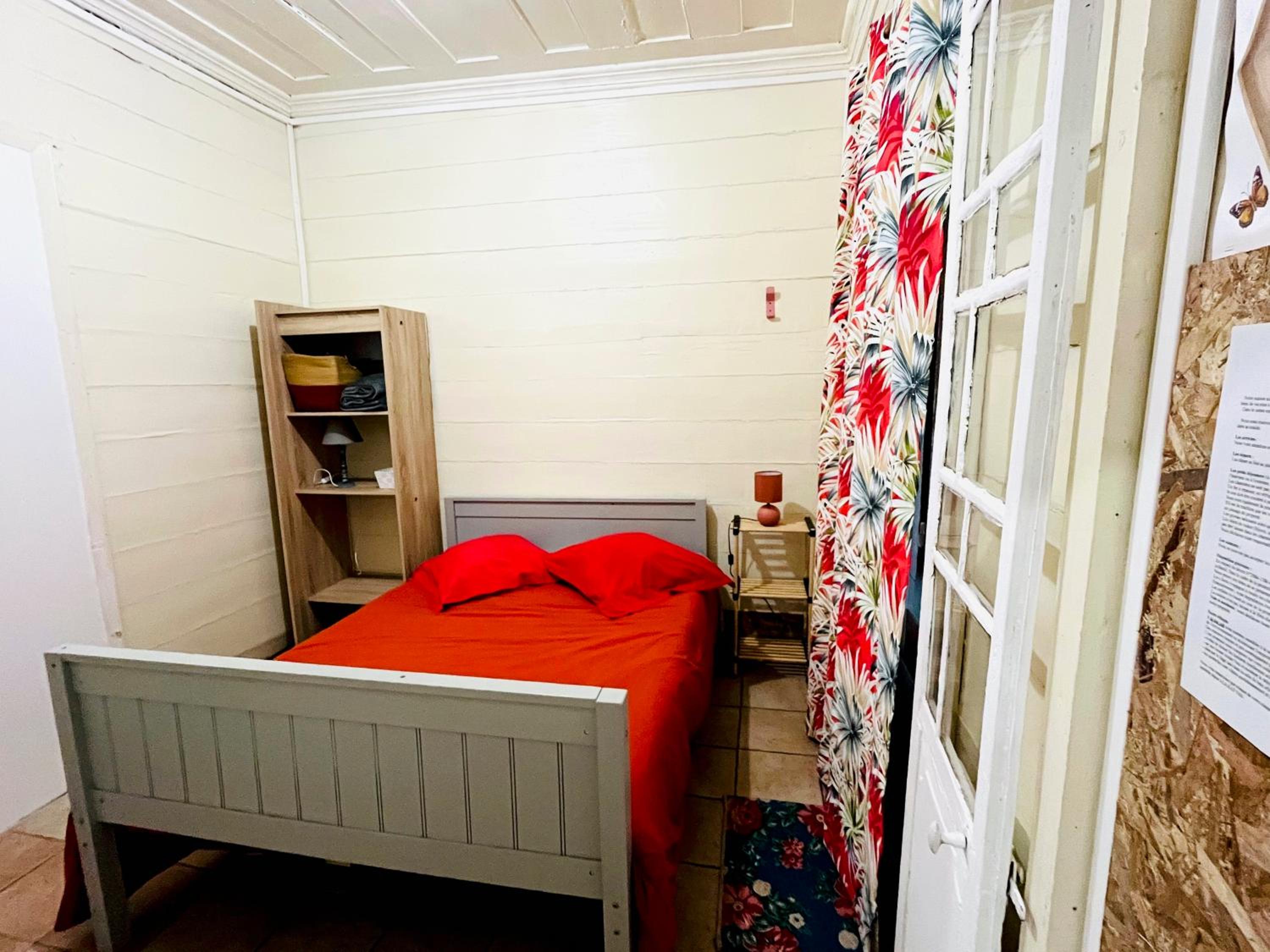Double Room with Private External Bathroom photo 1