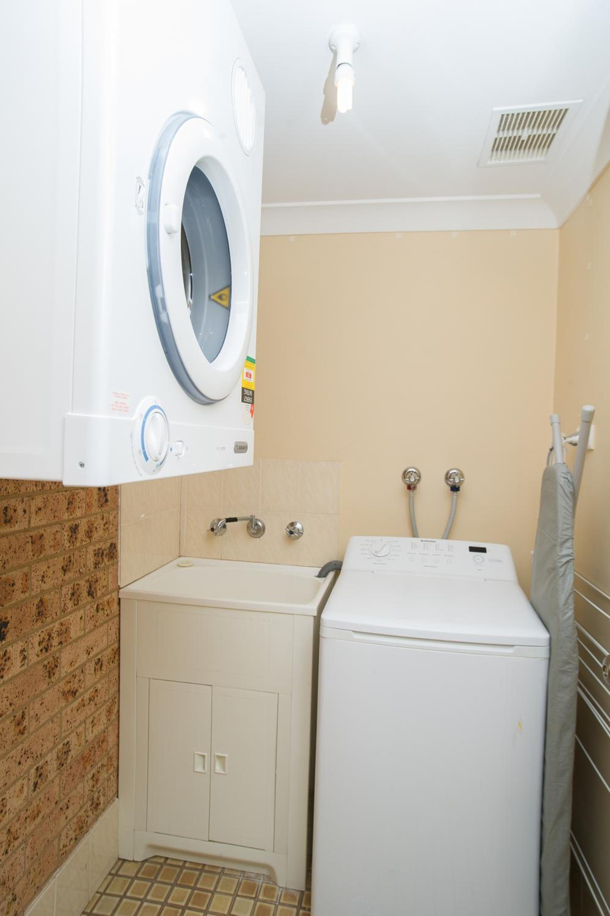 Family Apartment photo 3
