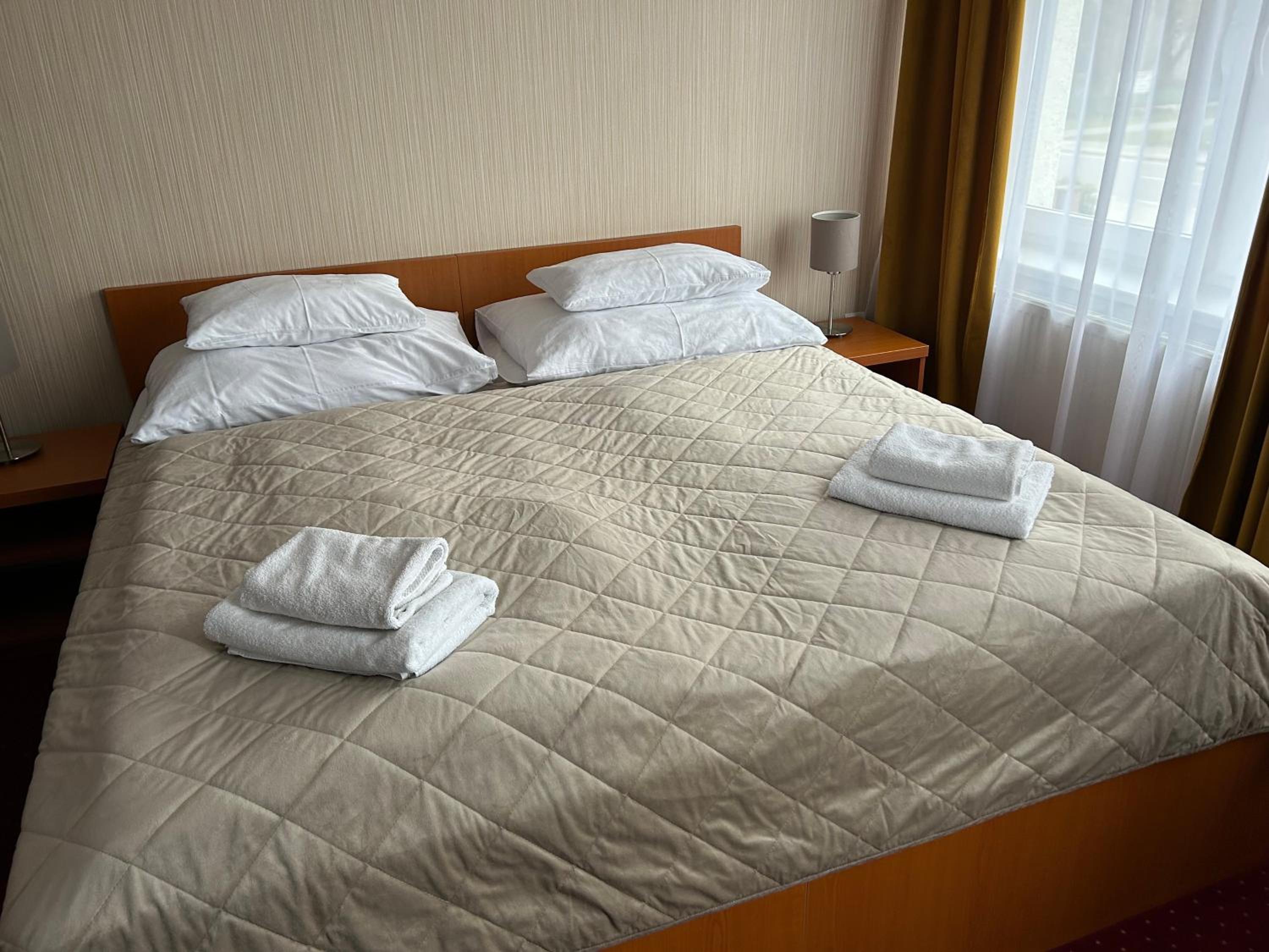 Standard Triple Room - Photo 16