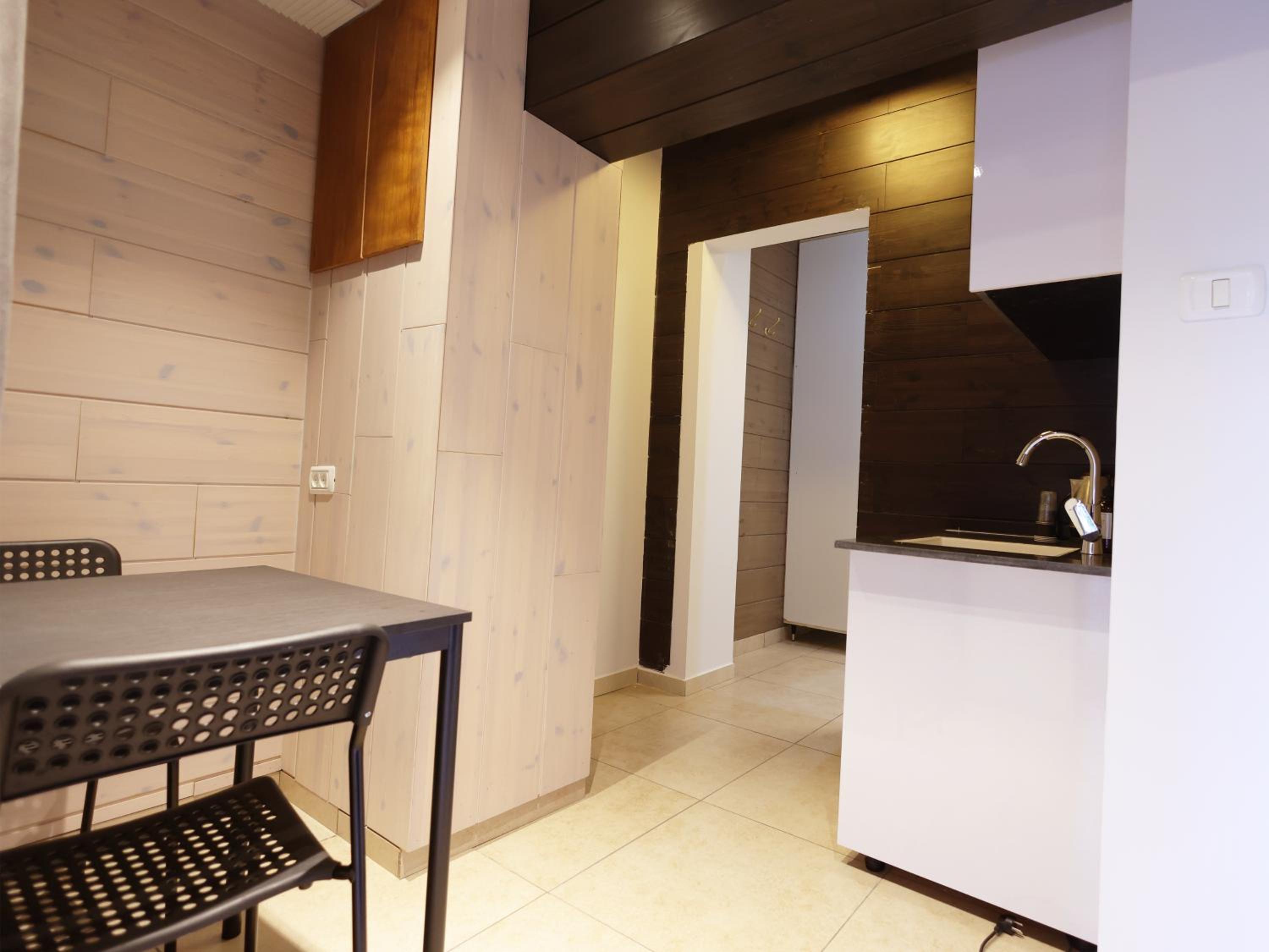 Deluxe Double or Twin Room - Photo 2