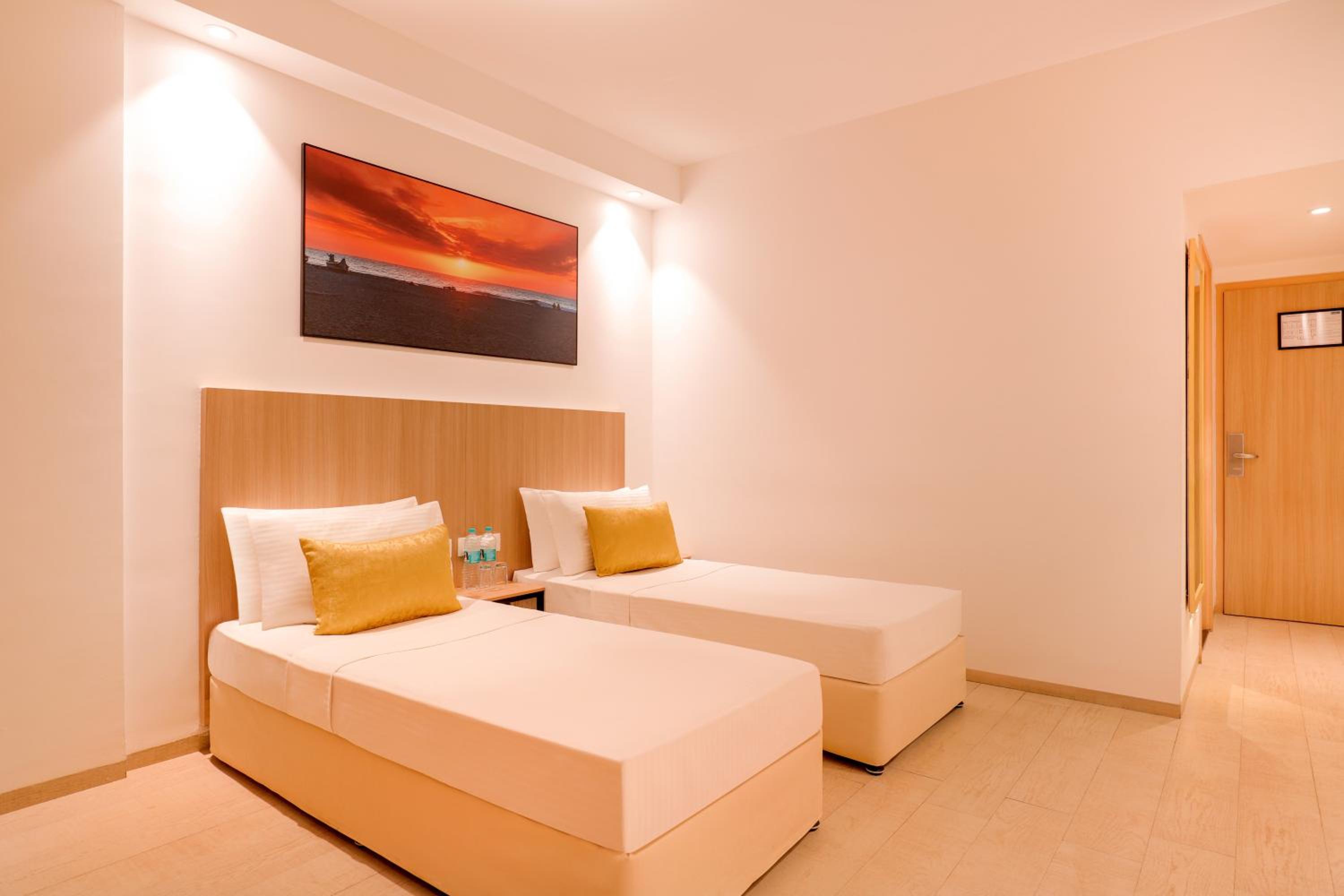Deluxe Twin Room - Photo 5