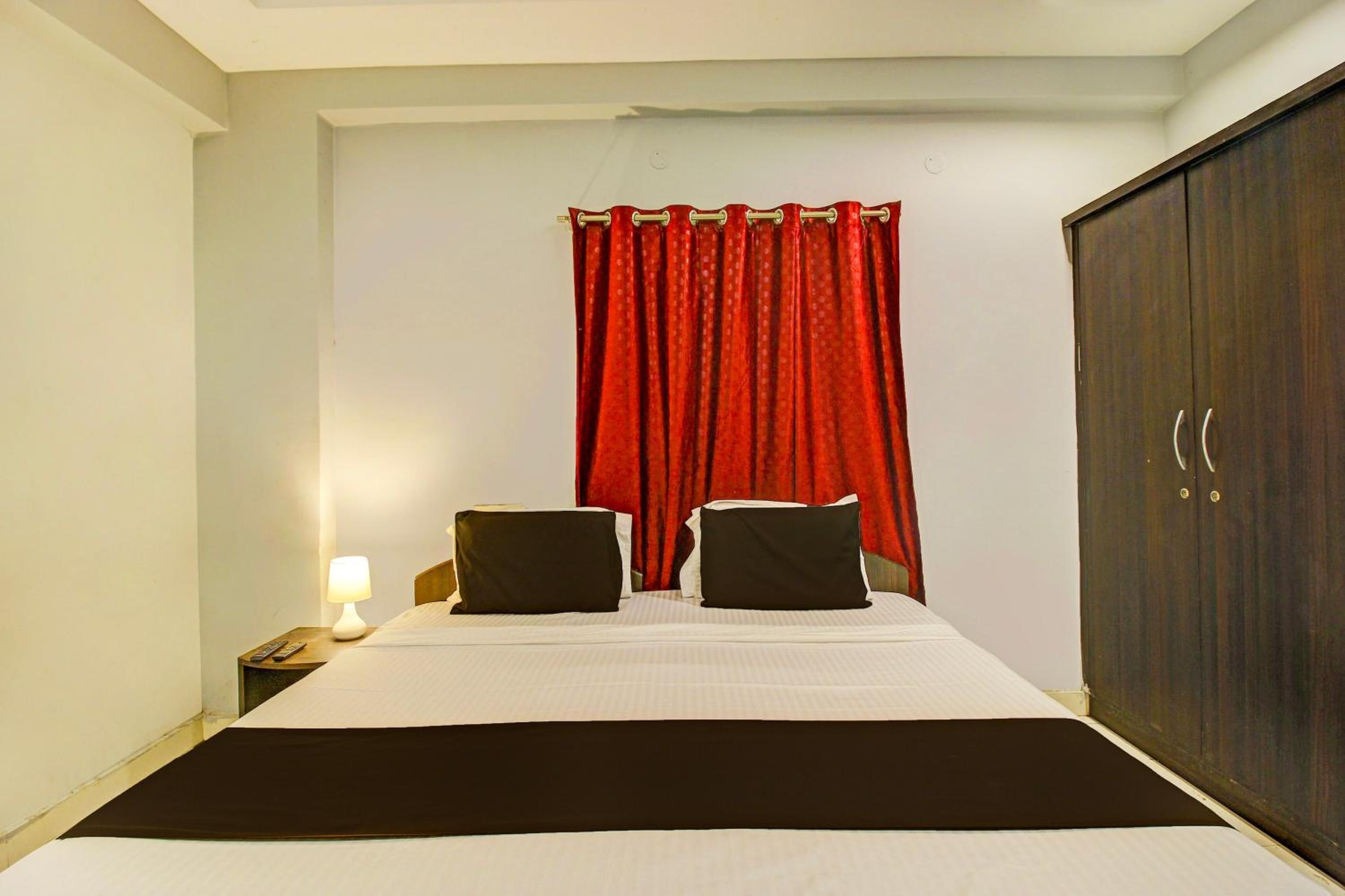 Deluxe Room photo 2