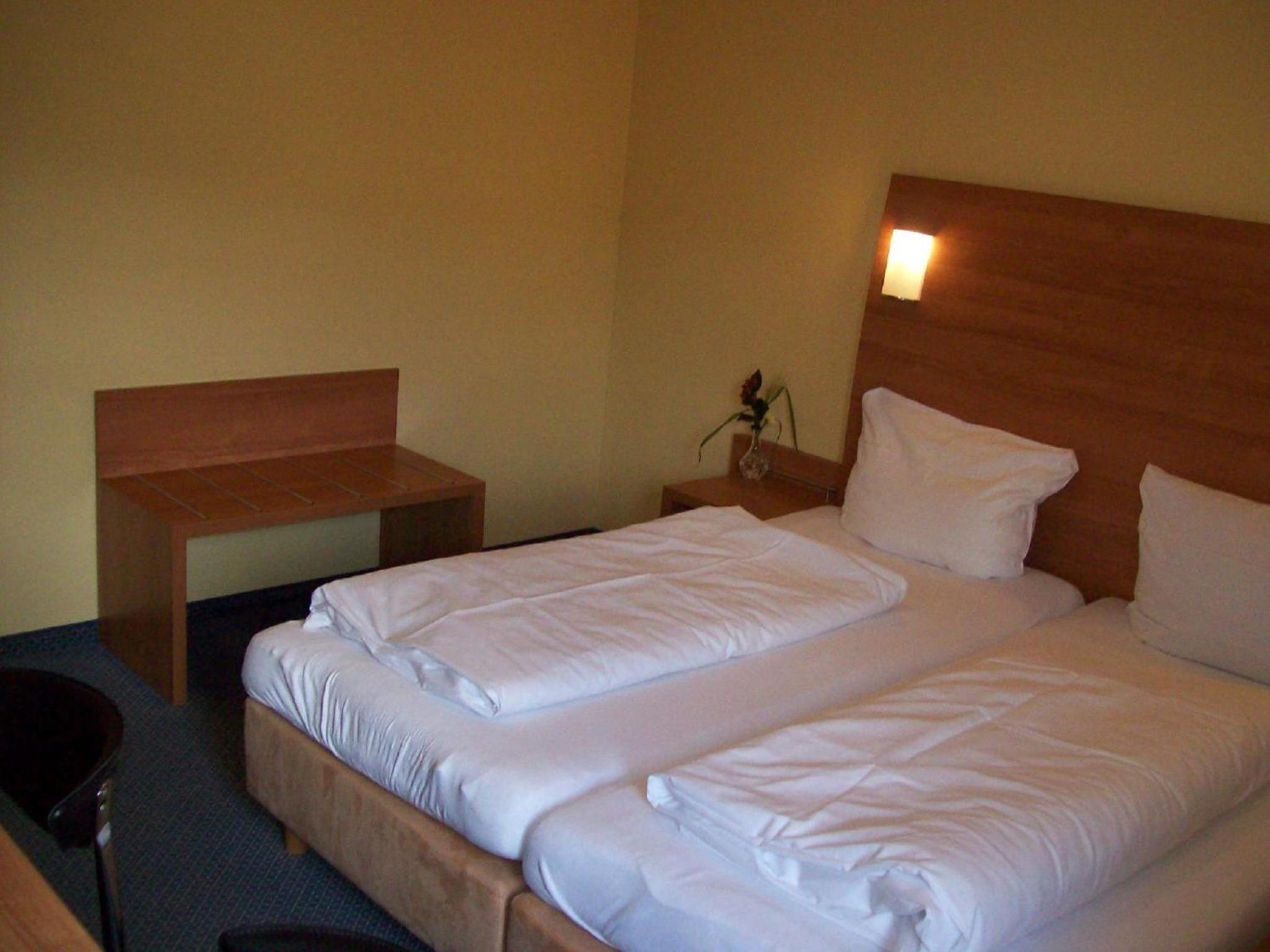 Standard Double Room photo 2