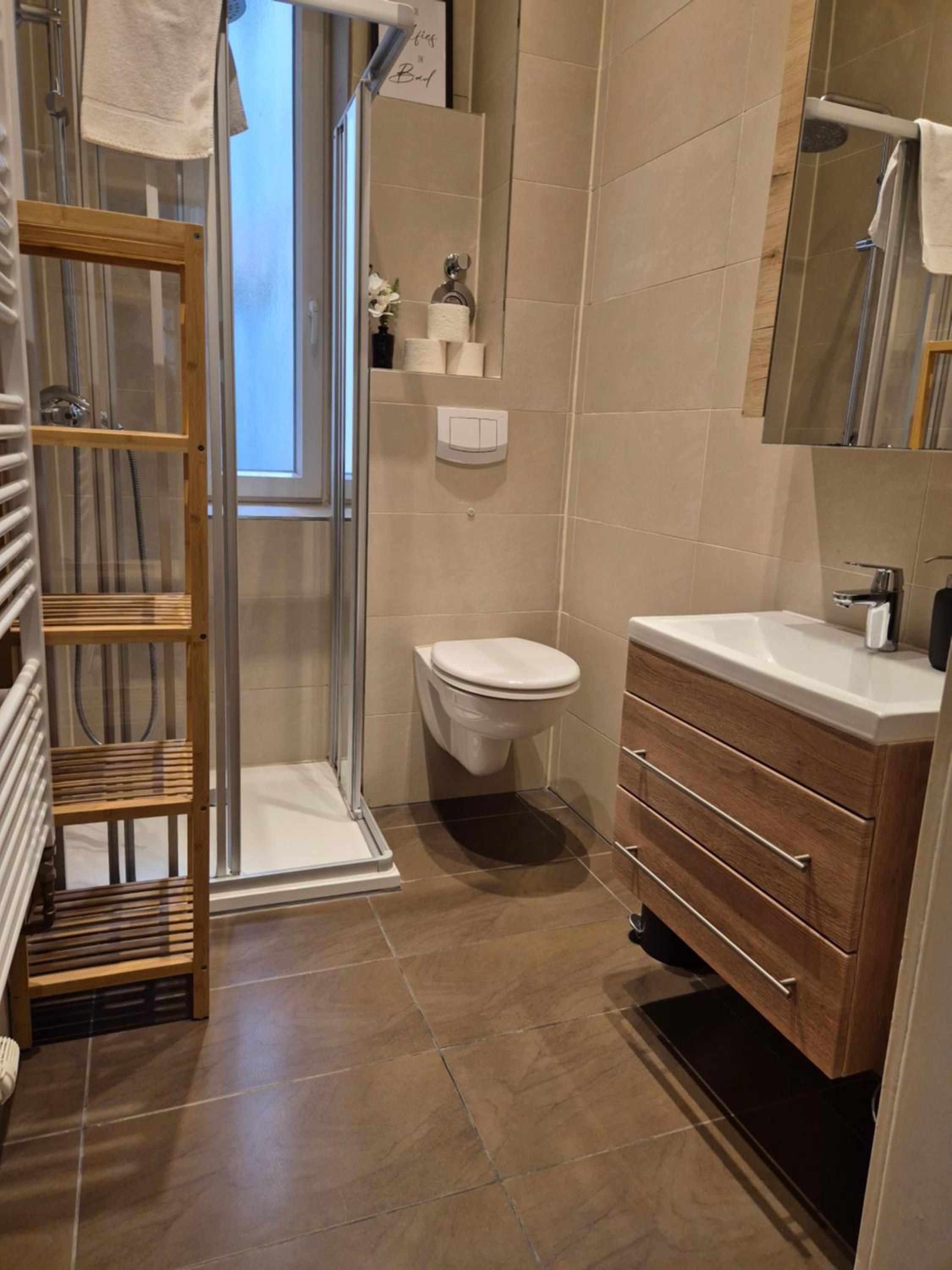 Three-Bedroom Apartment with Balcony