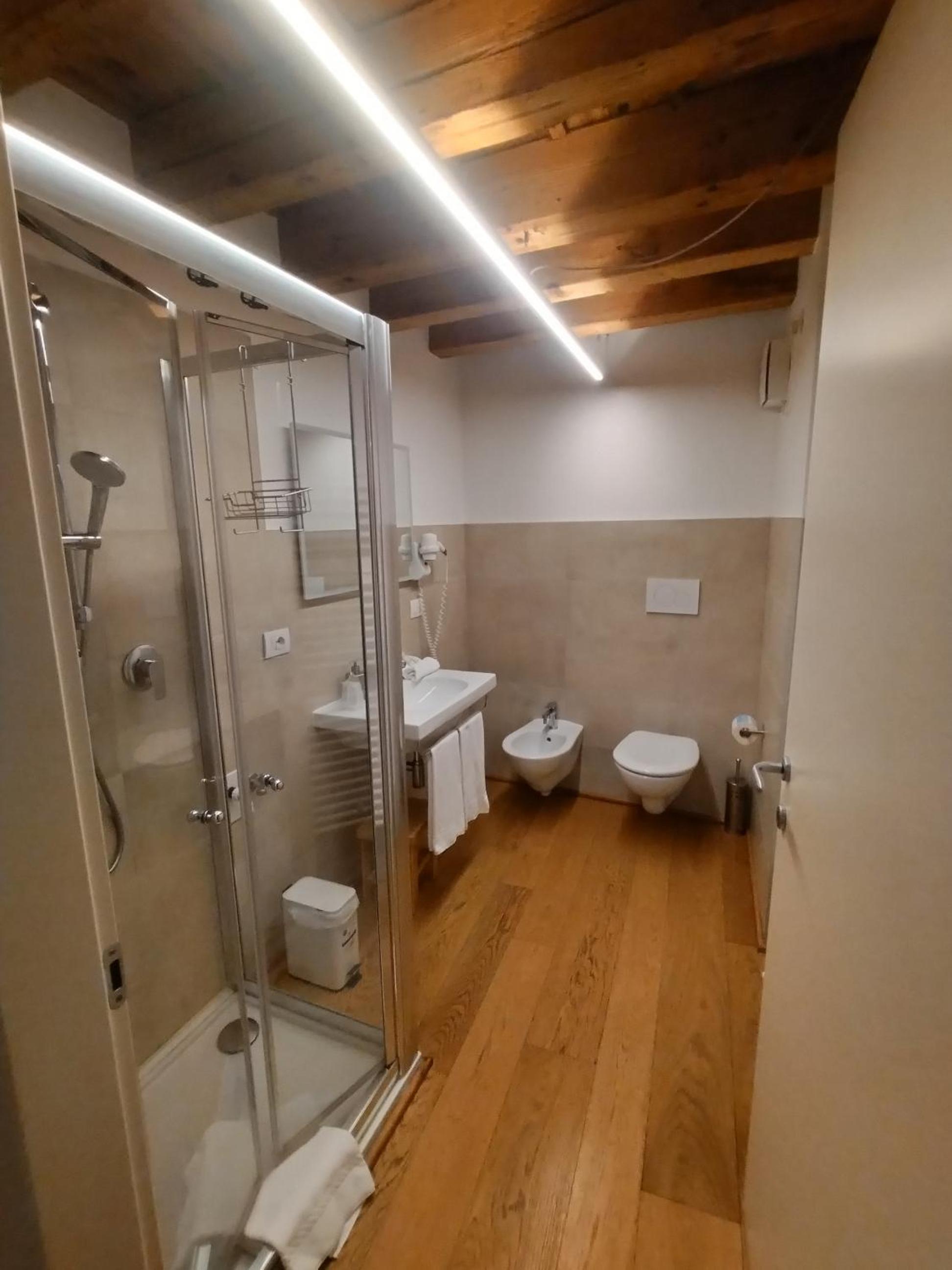 Two-Bedroom Deluxe Apartment