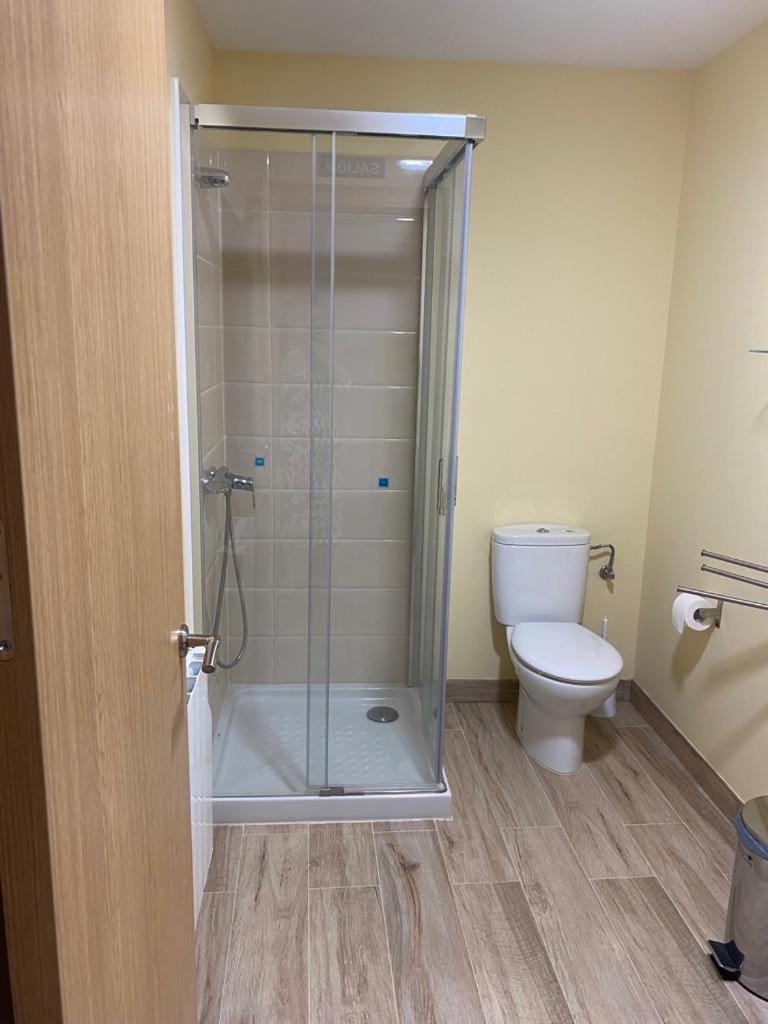 Triple Room with Private Bathroom photo 2