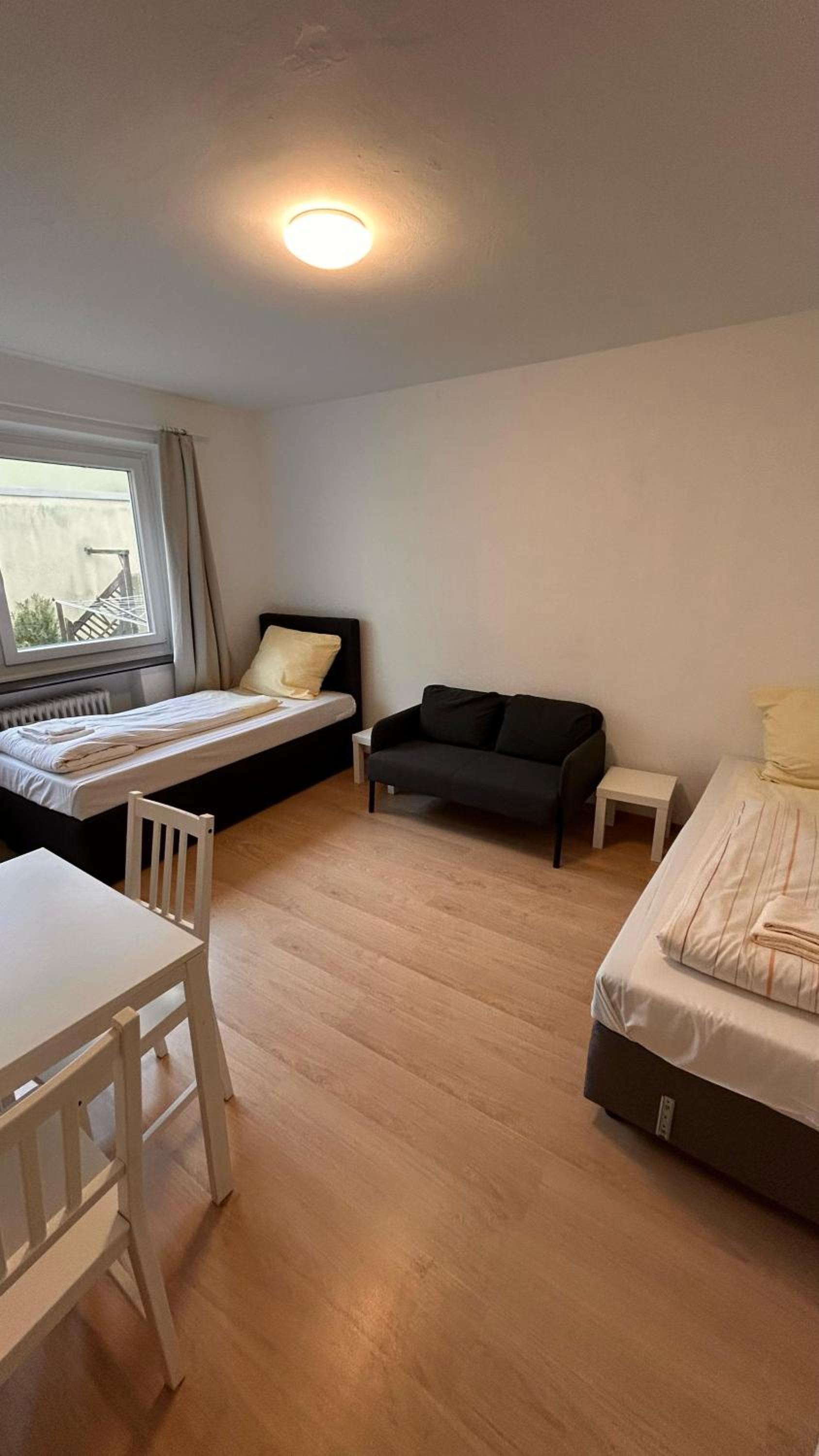 Double Room with Shared Bathroom photo 1