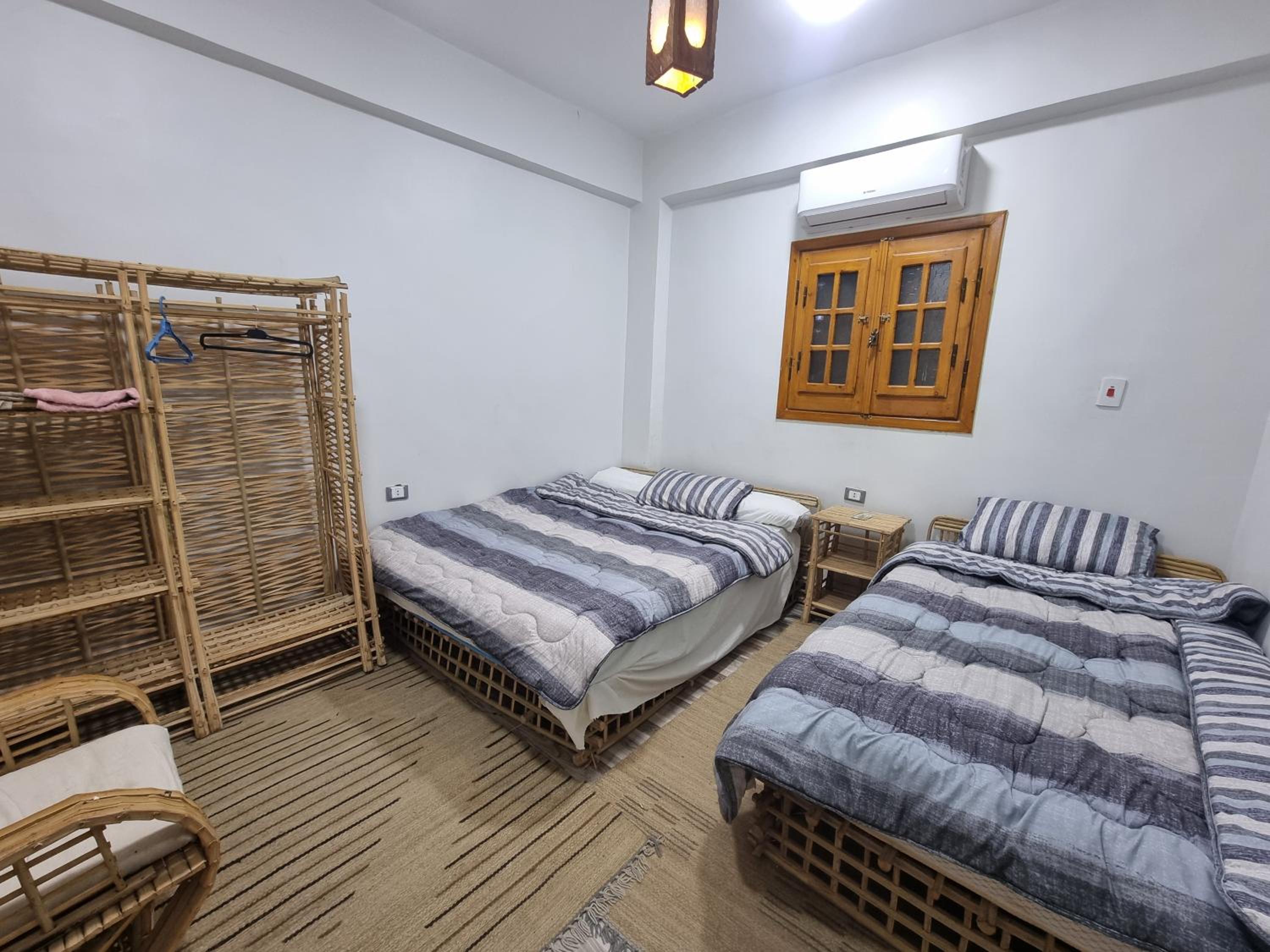 Single Bed in Male Dormitory Room with Shared Bathroom photo 2