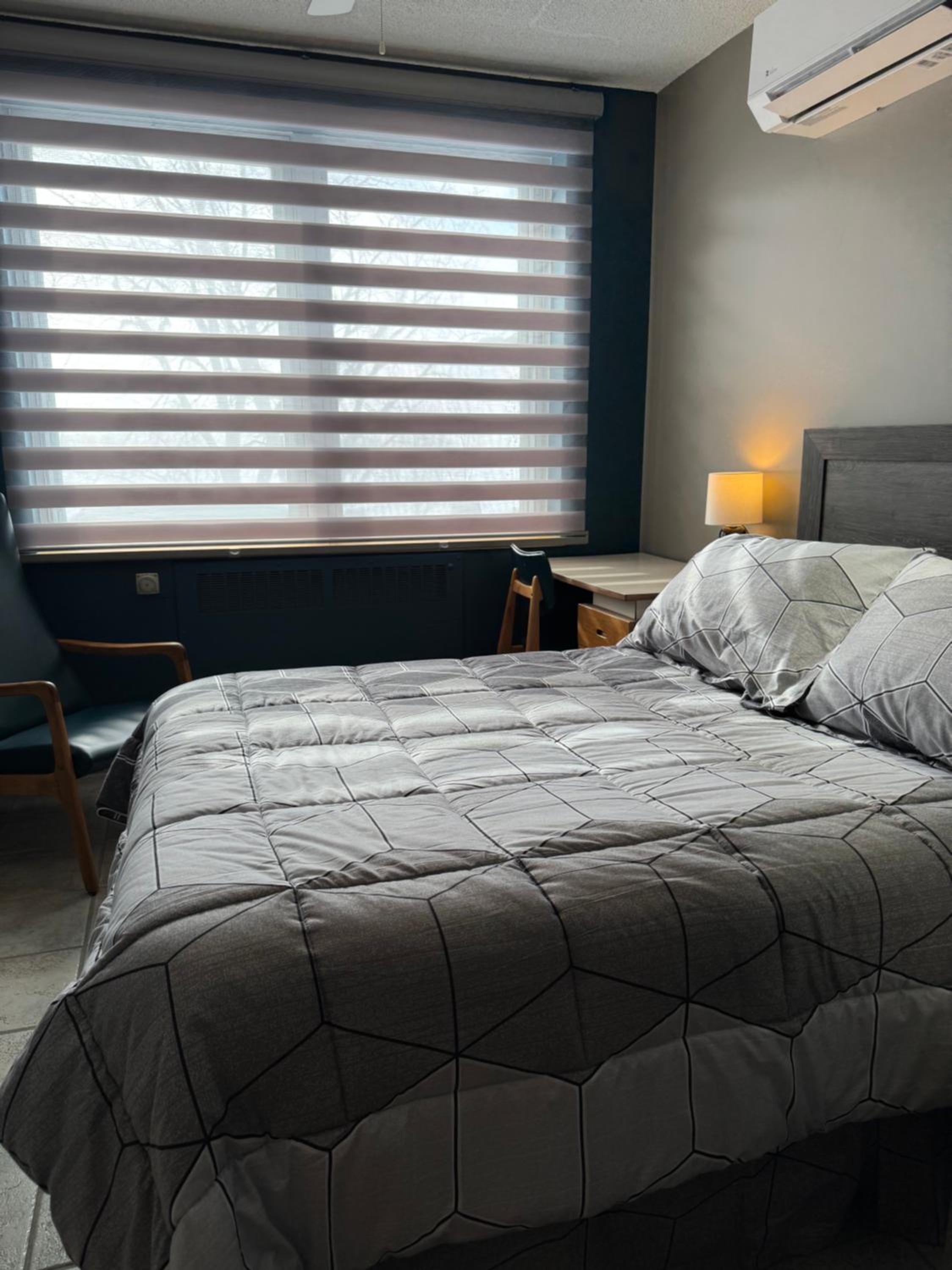 Double Room with Shared Bathroom photo 1