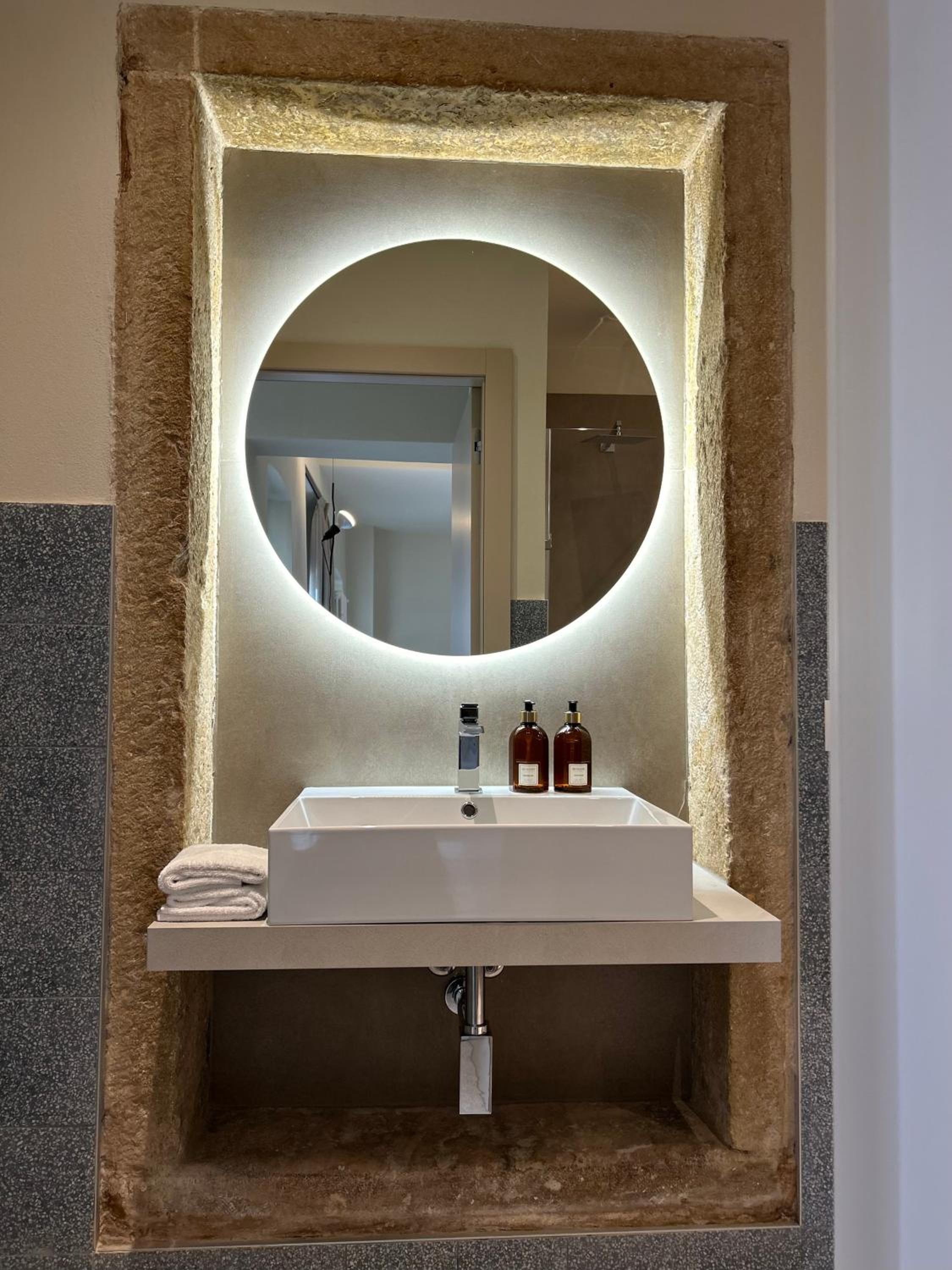Suite with Terrace photo 3