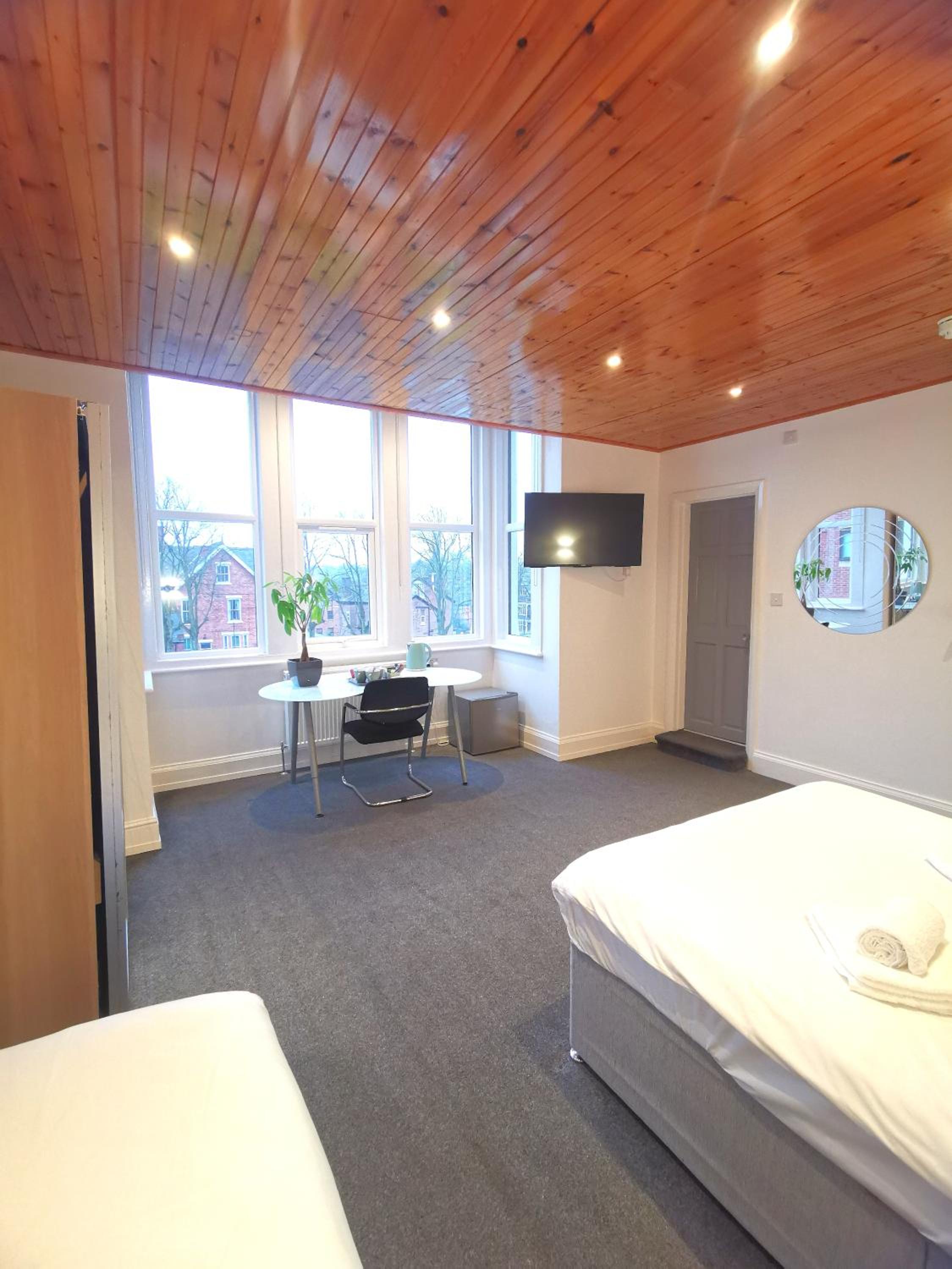 Deluxe Triple Room - Photo 3