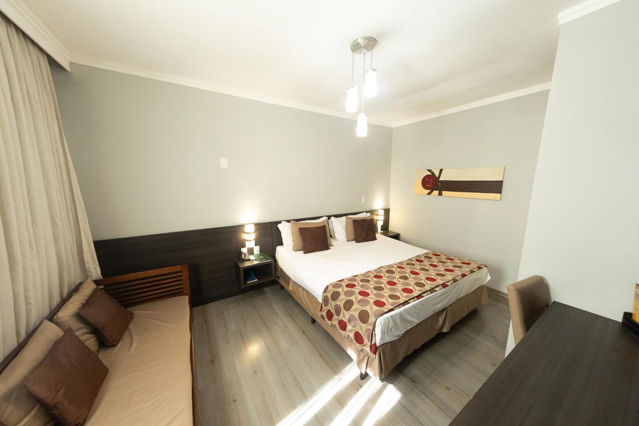 King Room with Pool View photo 2