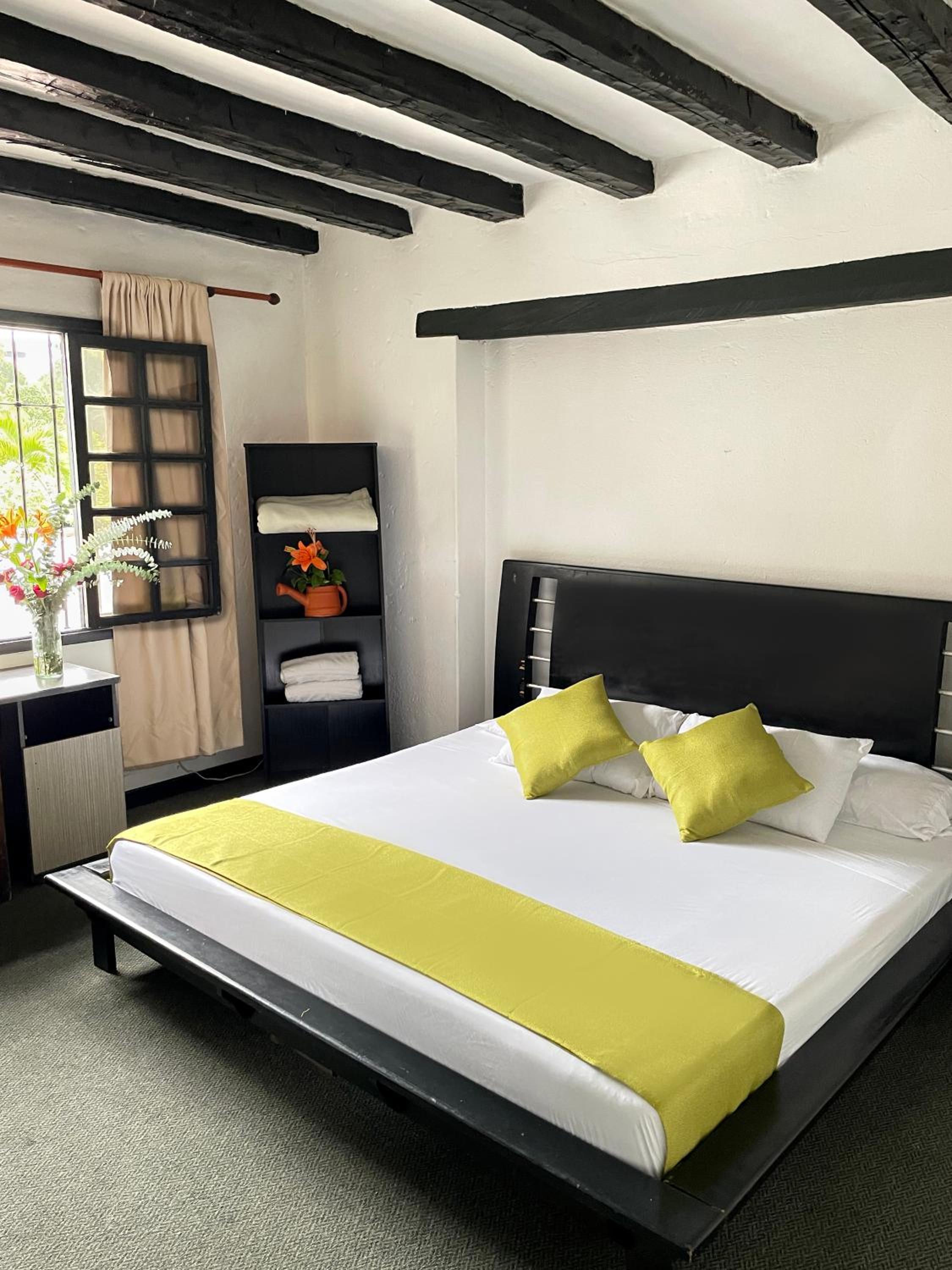 Budget Double Room photo 2