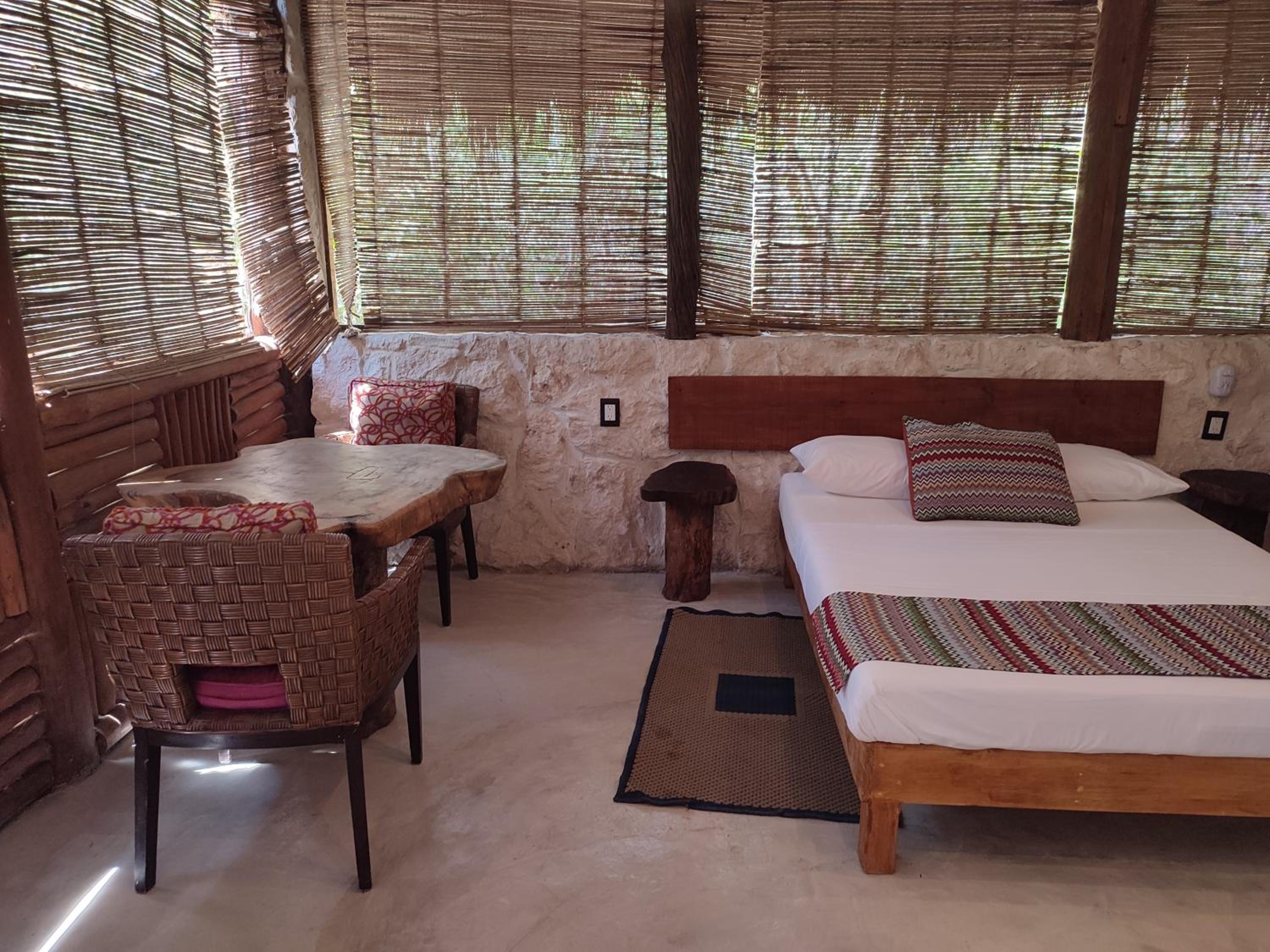 Standard Bungalow - Photo 2
