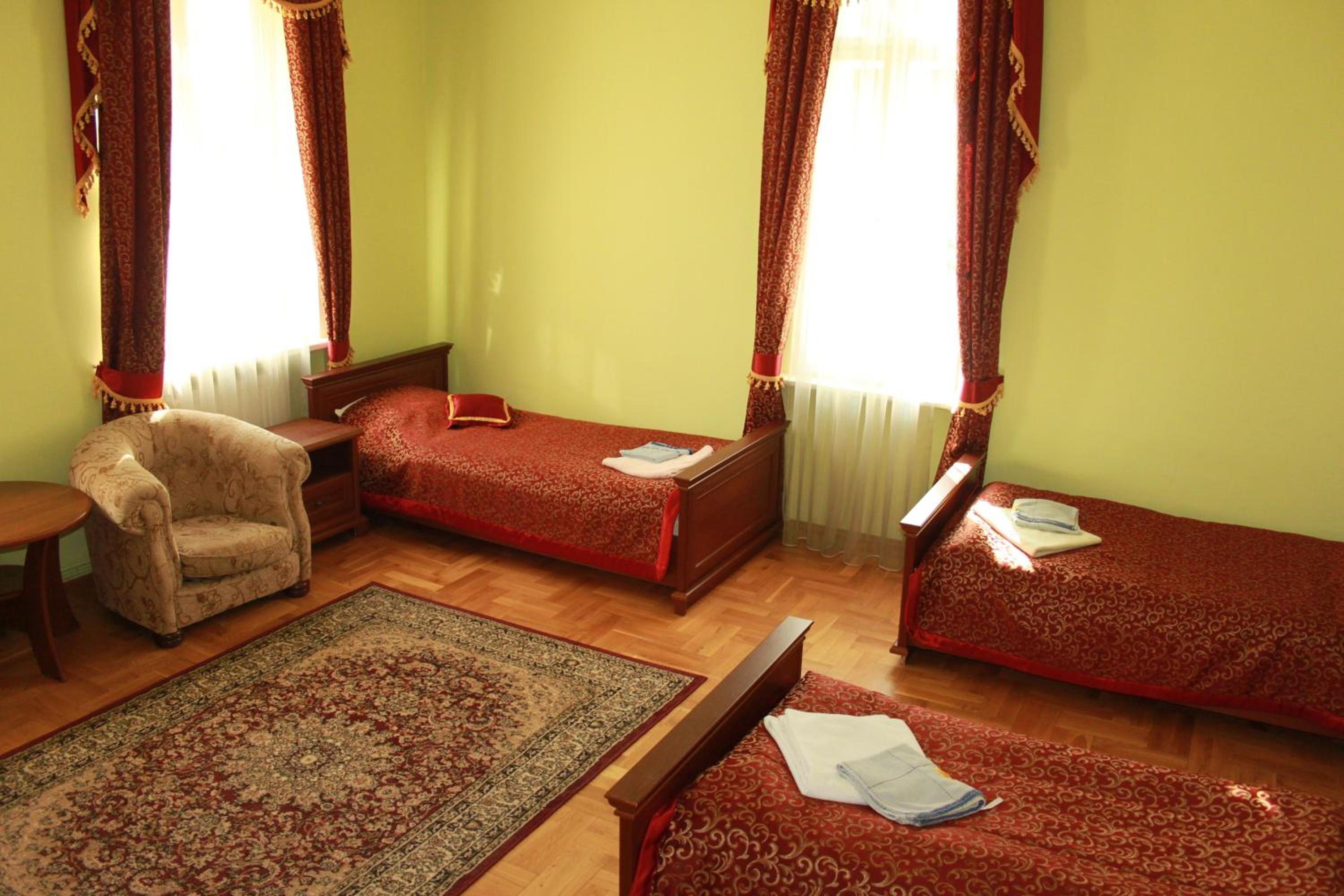 Triple Room With Bathroom photo 1