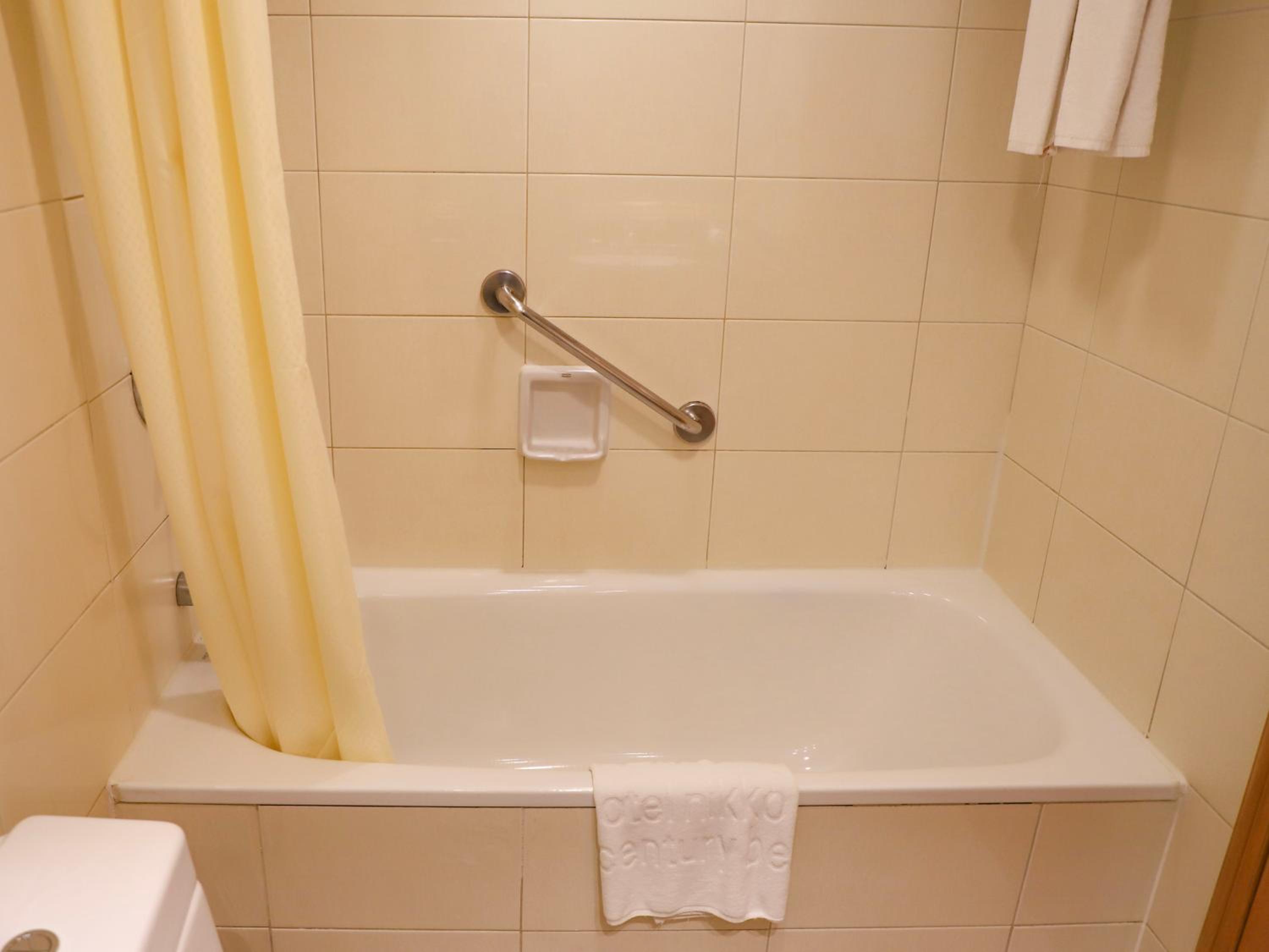 Xinxiang Cozy Double Bed Room (High Floor Scenic View, Germany GROHE Shower) photo 3