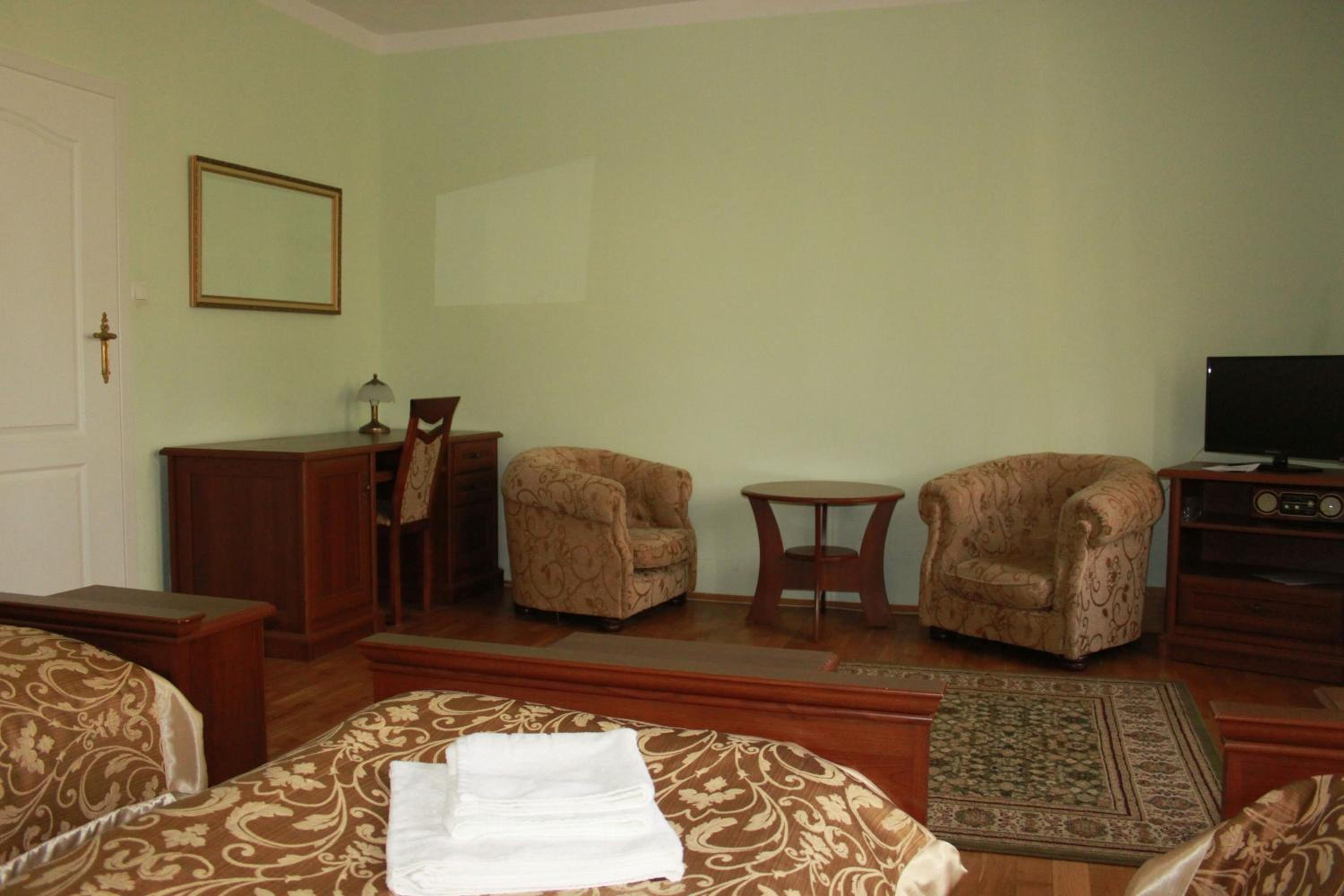Triple Room With Private Bathroom photo 1