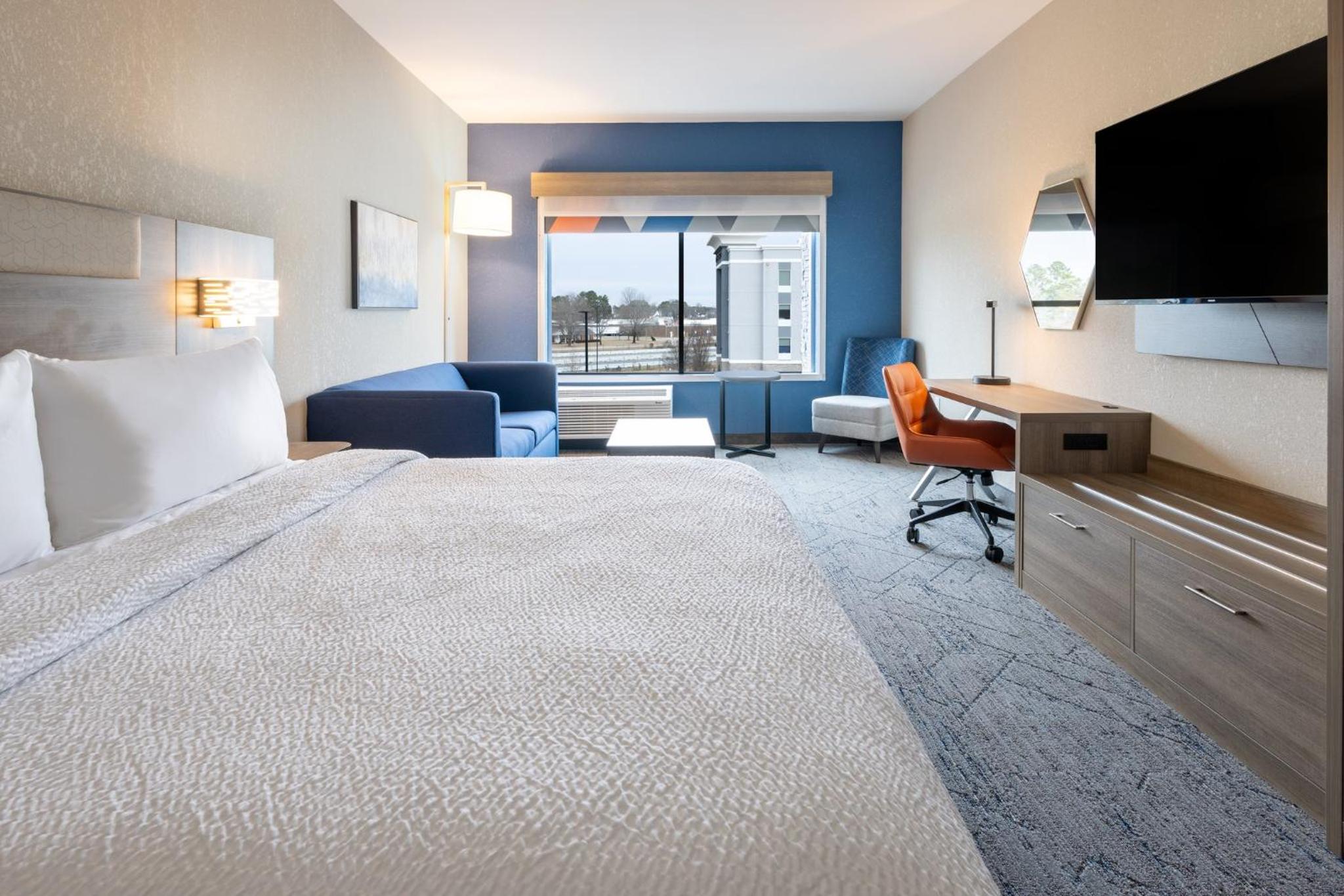 King Suite - Photo 5