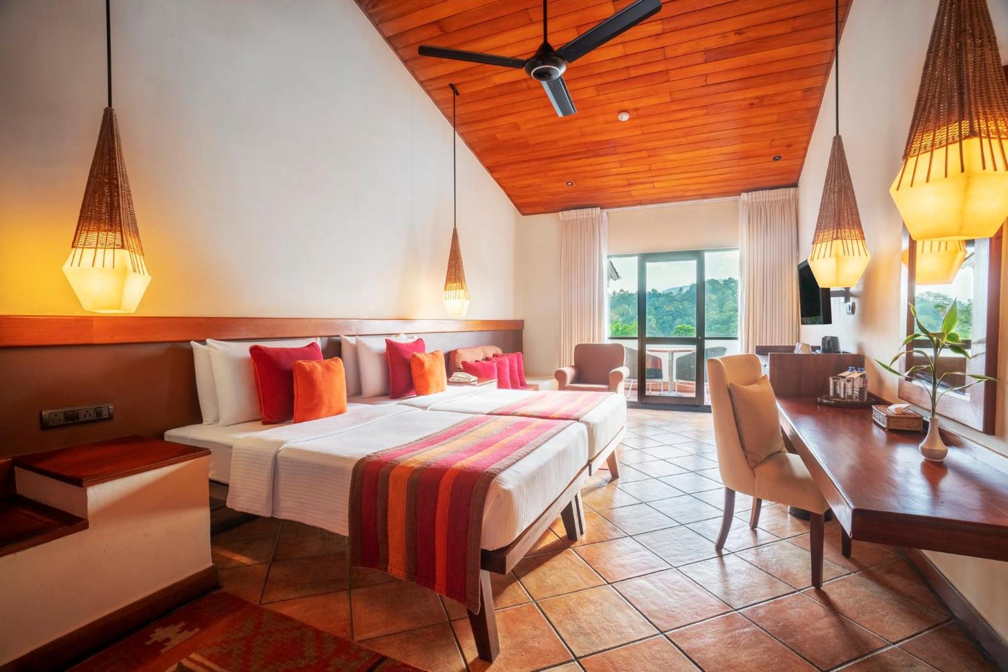 Superior Twin Room - 10% discount on Boat rides & Archery, Early Check In & Late Check Out on Availability - Photo 1