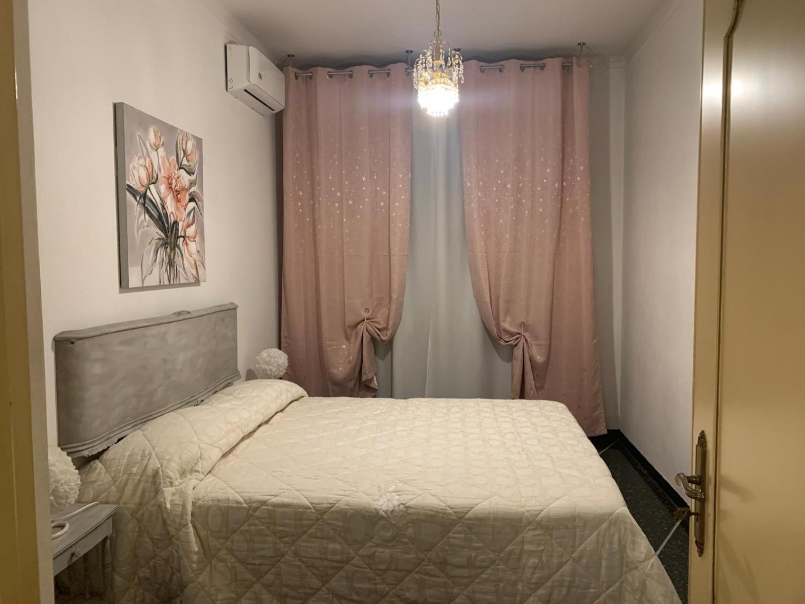 Three-Bedroom Premium Apartment with Balcony - Photo 21