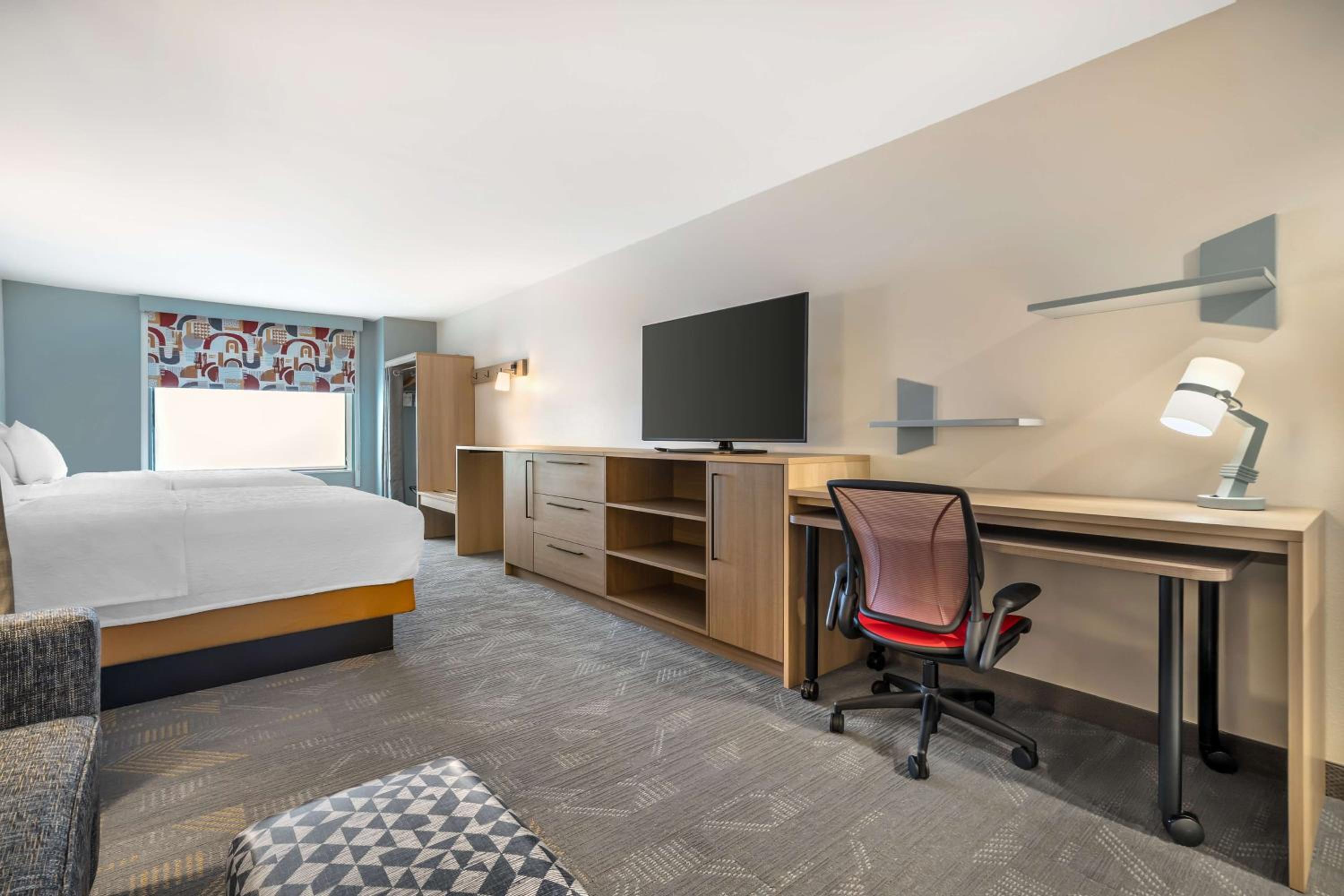 Studio Suite with Two Queen Beds - Photo 3