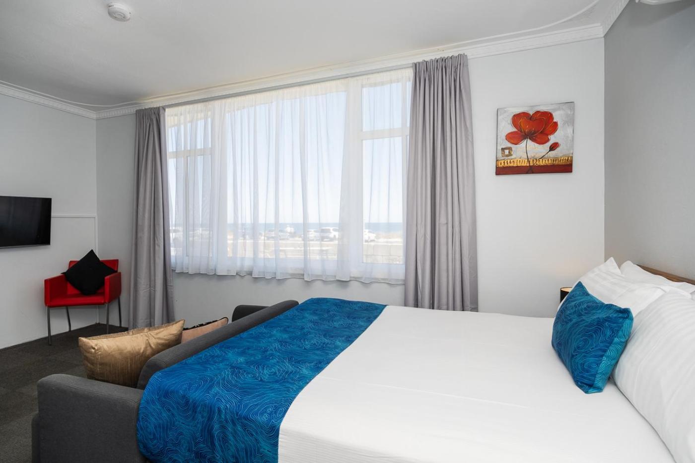 Deluxe Double Room with Sea View photo 2