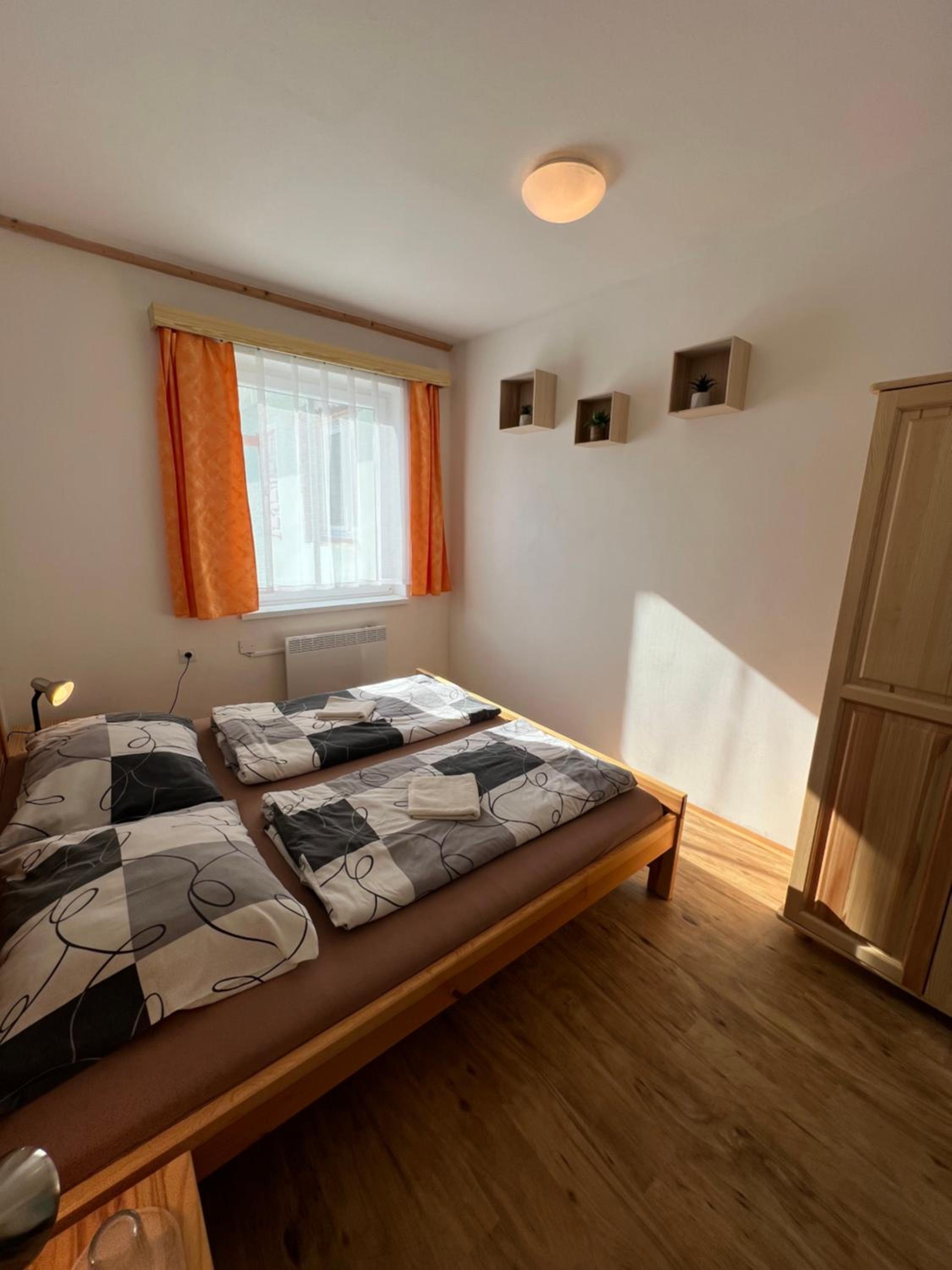 Double Room with Private External Bathroom photo 2