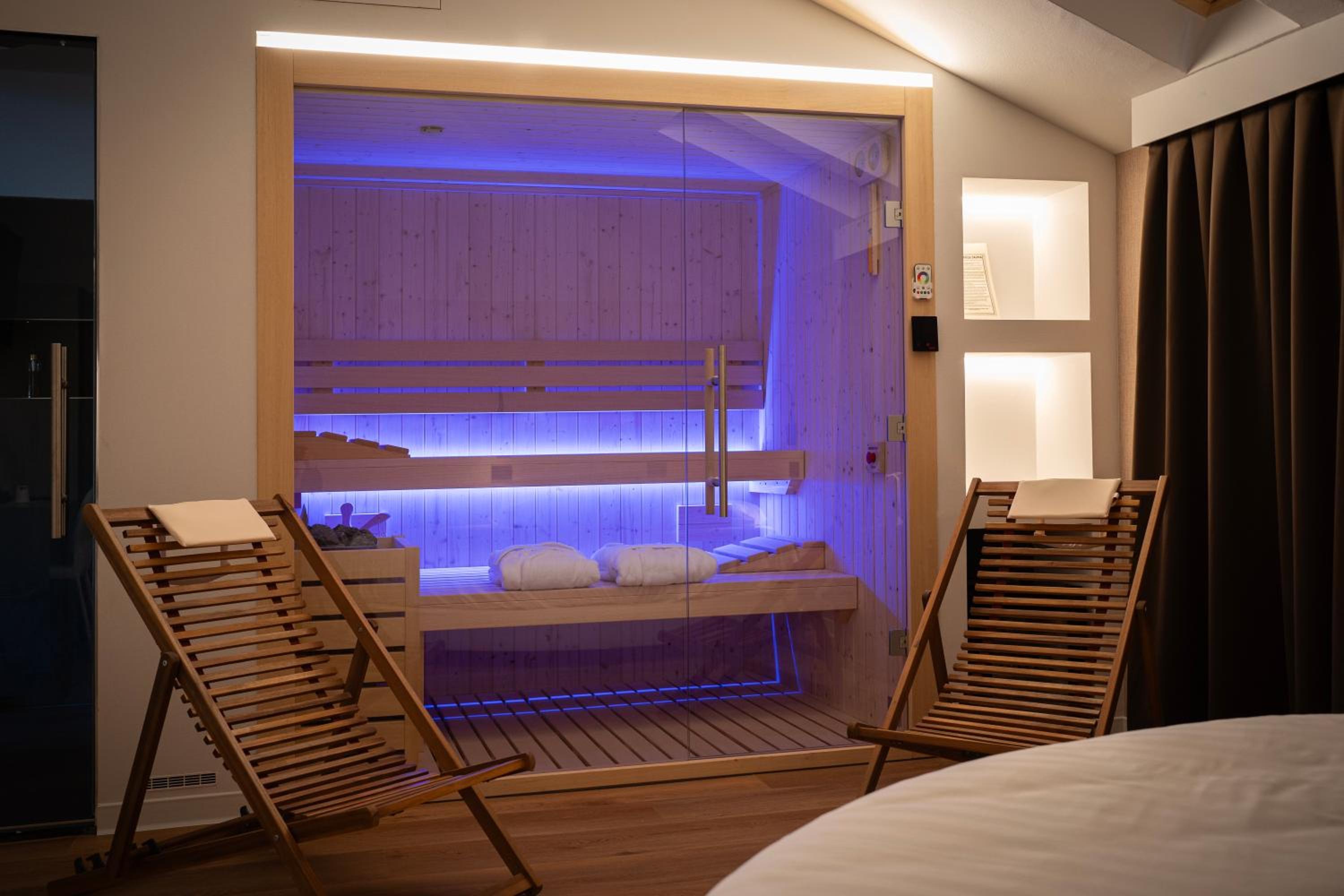 Suite with Sauna - Photo 5