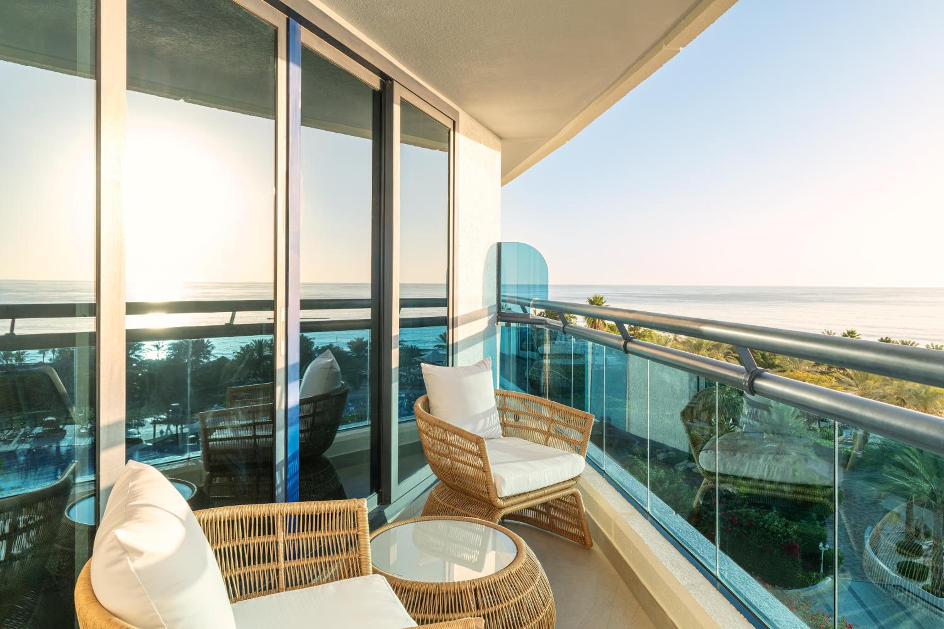 Renovated Superior Twin Room, Sea View and Balcony