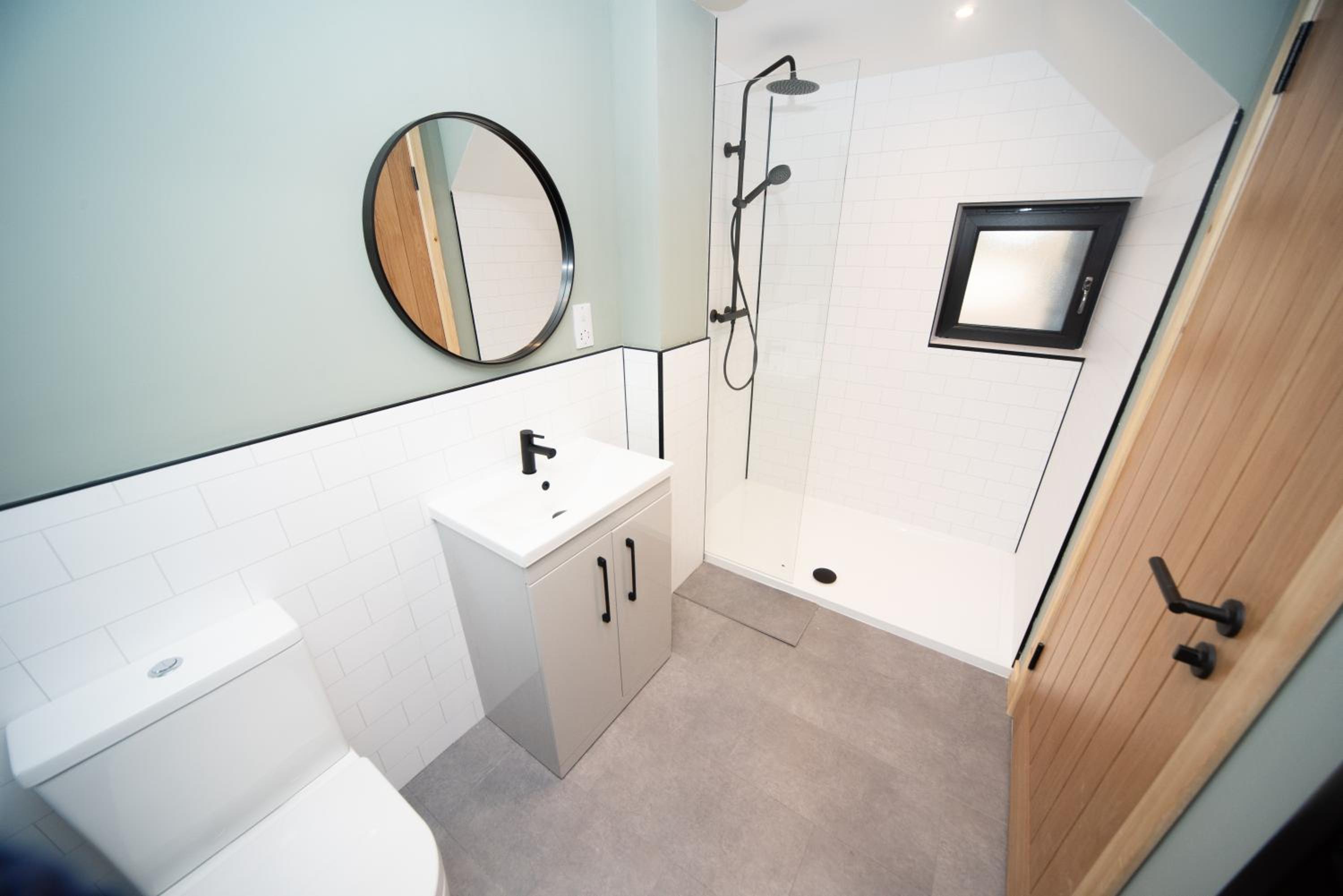 One-Bedroom House photo 1