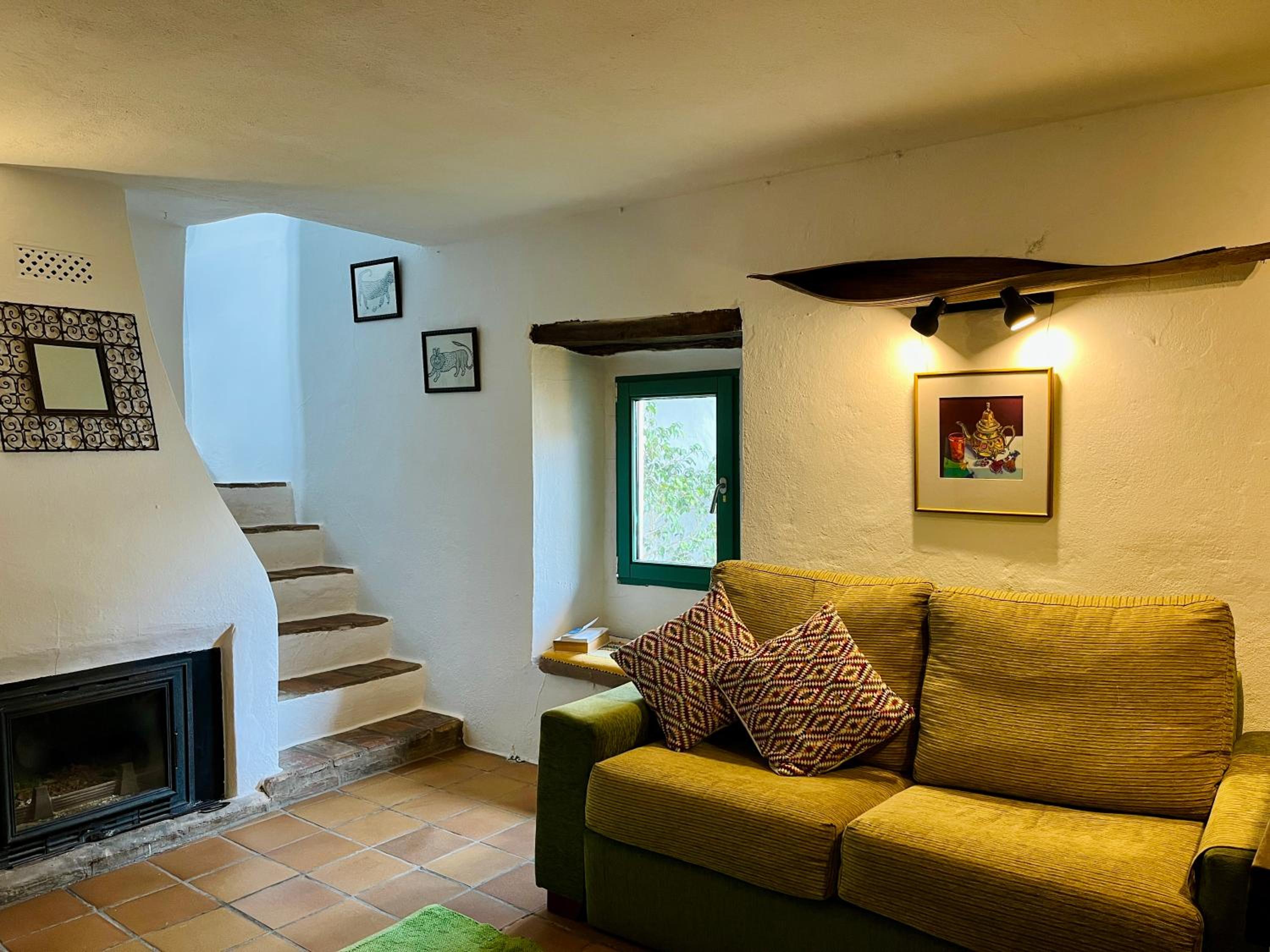 Apartment - Split Level photo 2