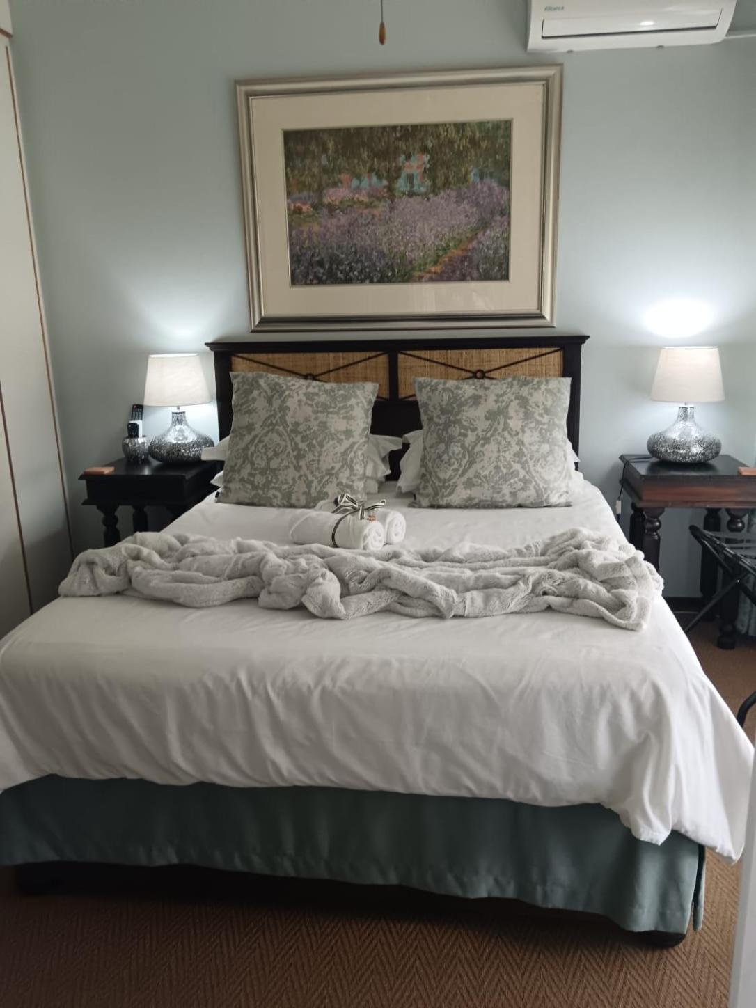  Double Room - Photo 1