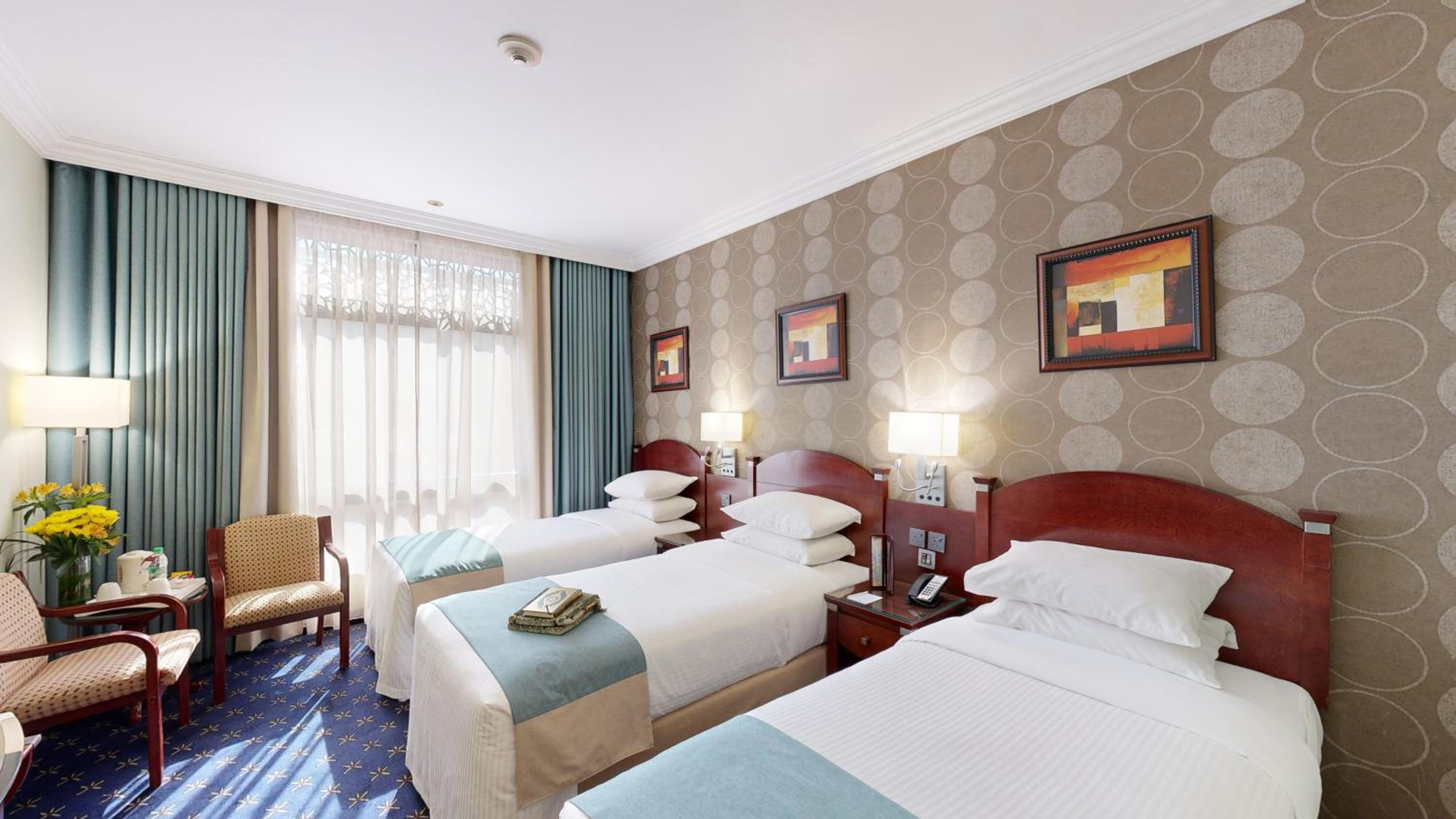 Standard Triple Room - Photo 3