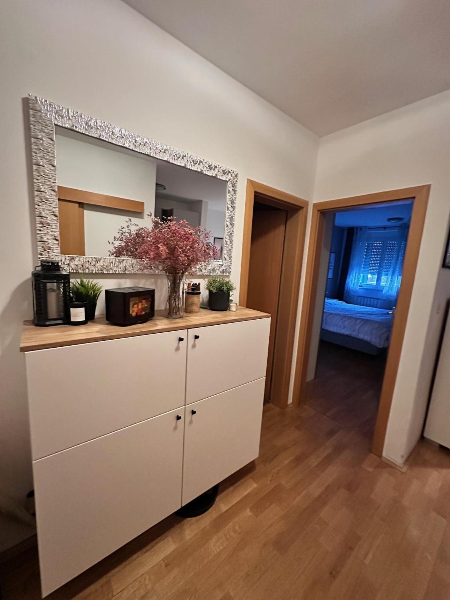 One-Bedroom Apartment photo 3