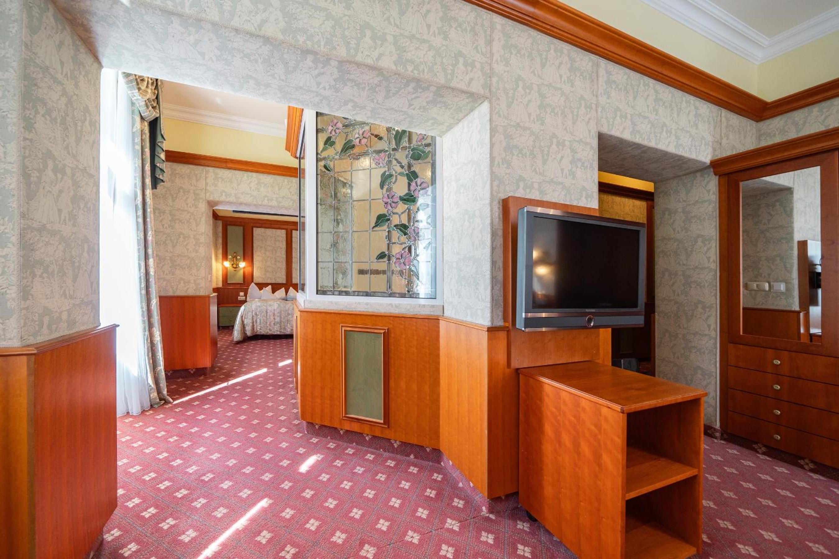 Suite with Balcony