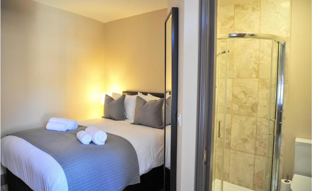 Deluxe Double Room with Shower photo 2