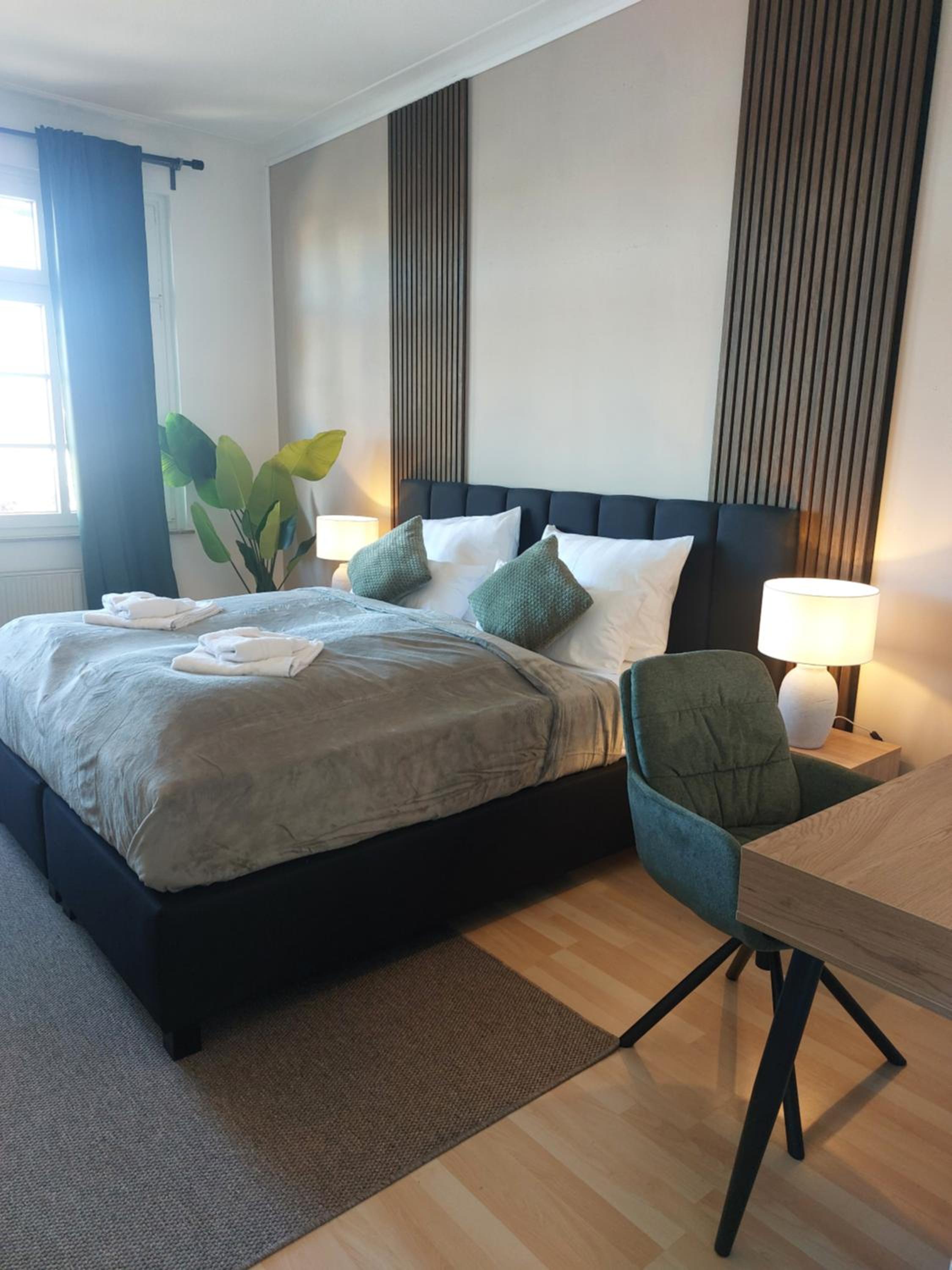 Two-Bedroom Apartment with Balcony photo 2