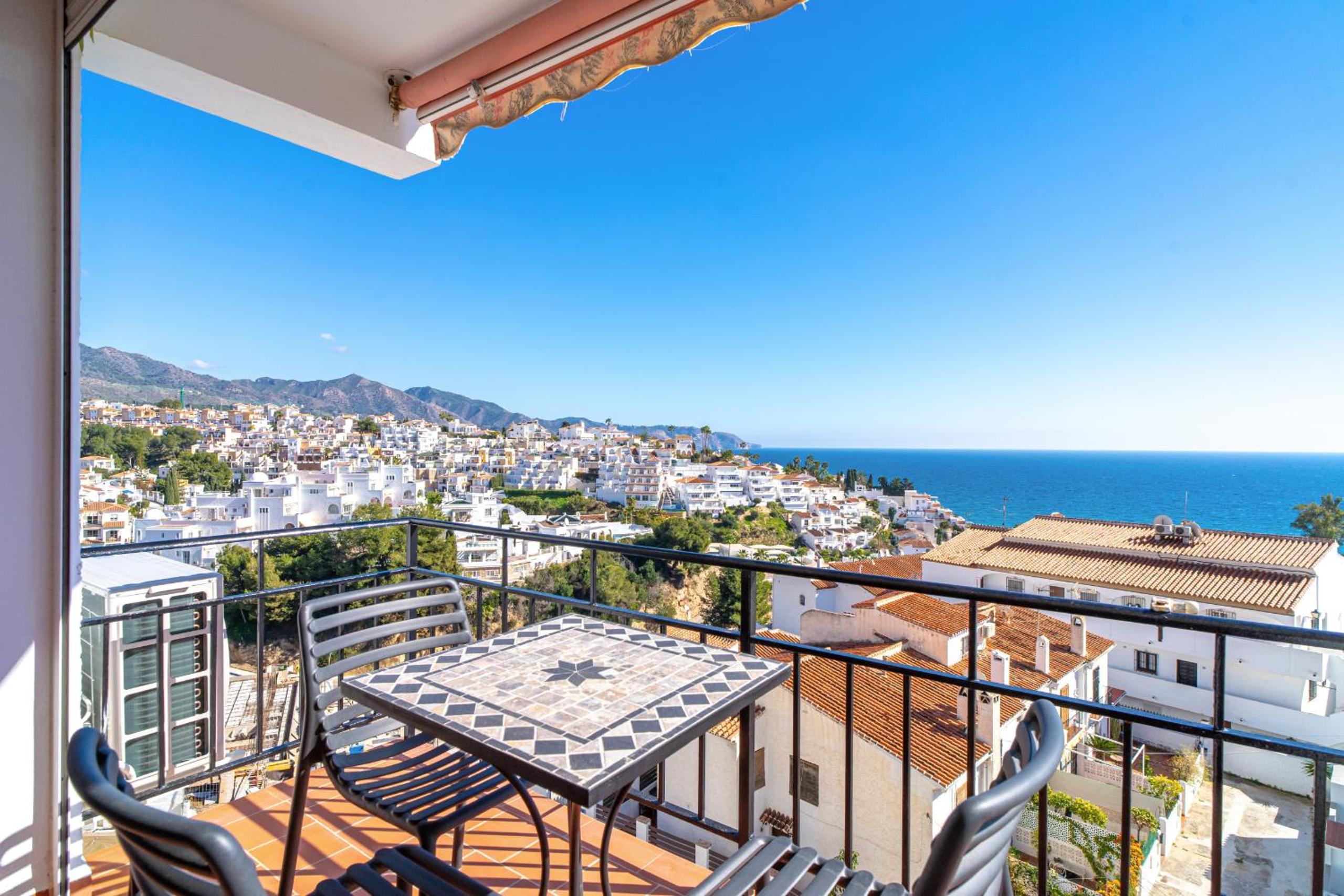 Apartment with Sea View