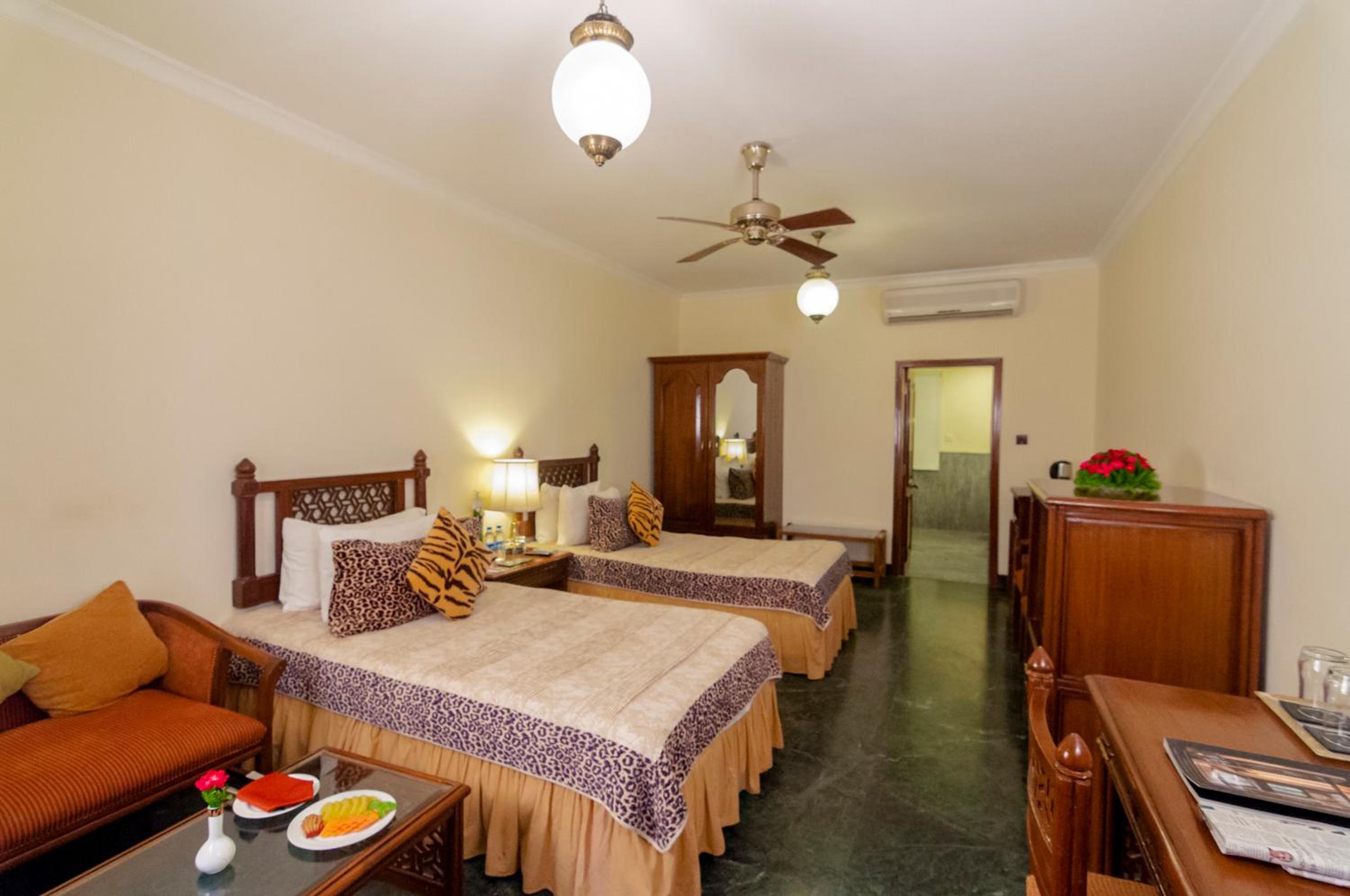 Grand Luxury Suite Twin Bed with Sit-Out photo 1