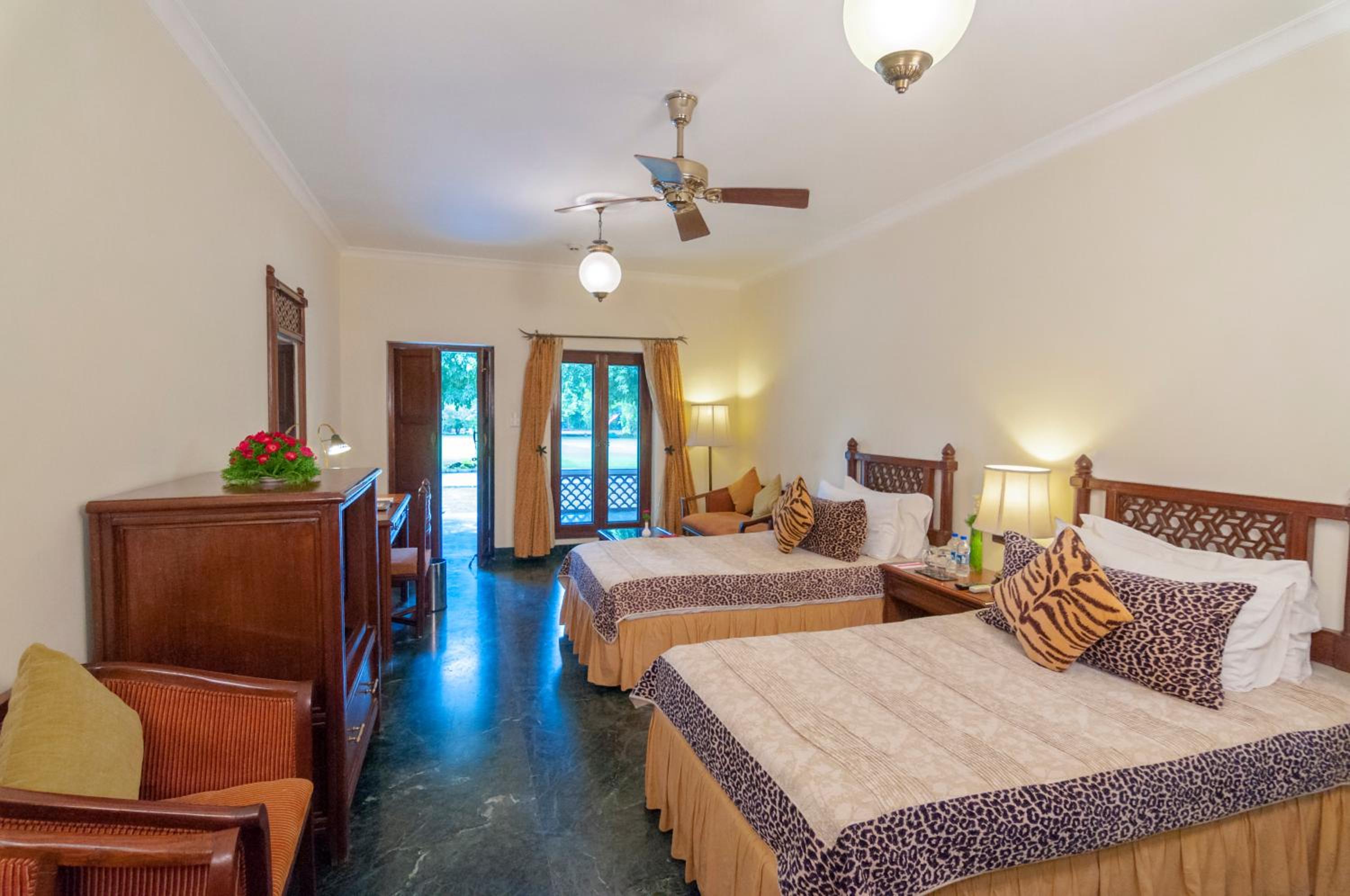 Grand Luxury Suite Twin Bed with Sit-Out Grand Luxury Suite Twin Bed with Sit-Out