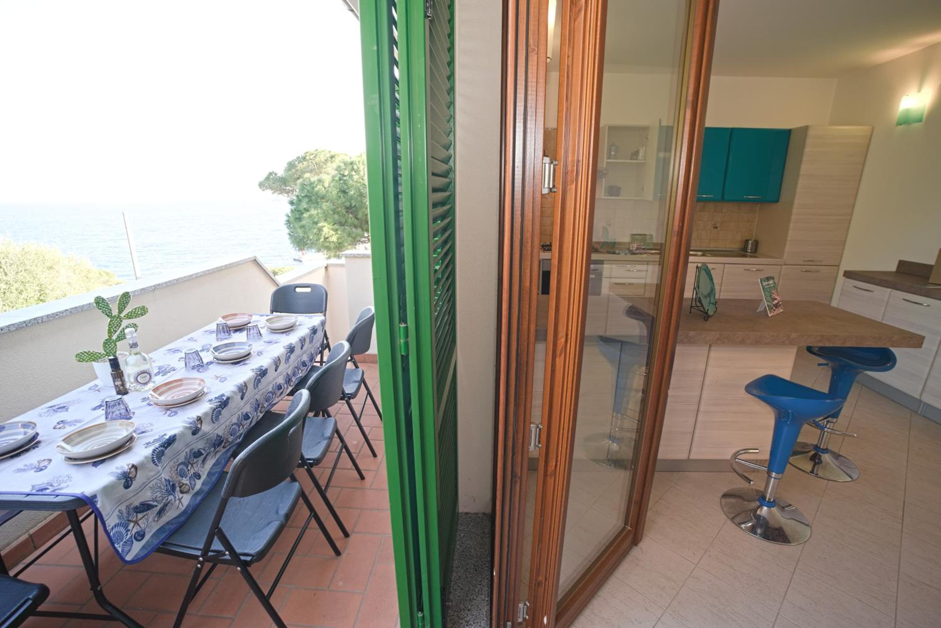 Two-Bedroom House photo 3