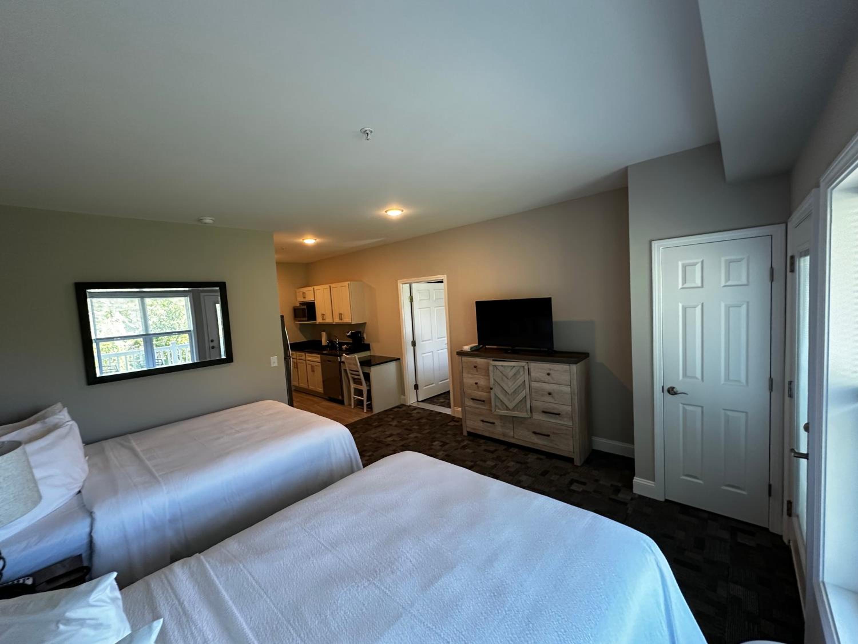 Suite with Terrace - Photo 2
