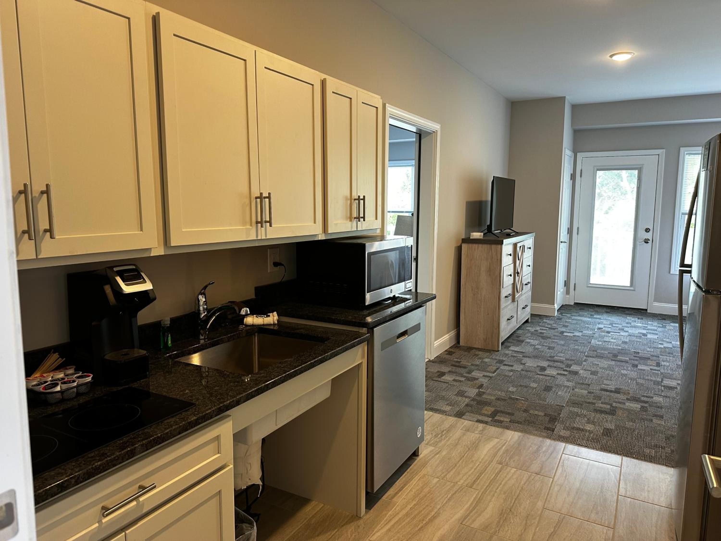 Suite with Terrace - Photo 5
