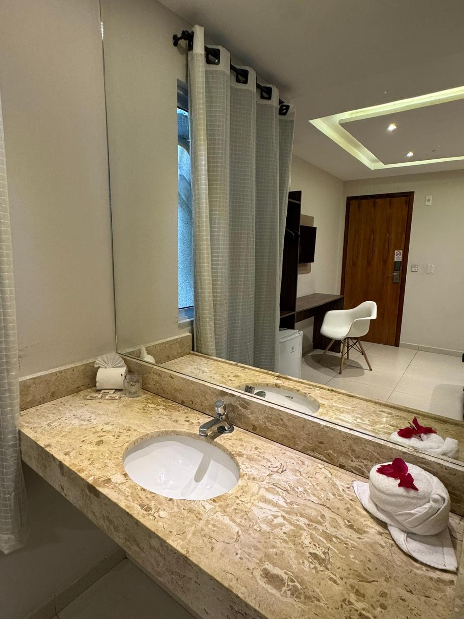 Standard Double Room - Photo 1