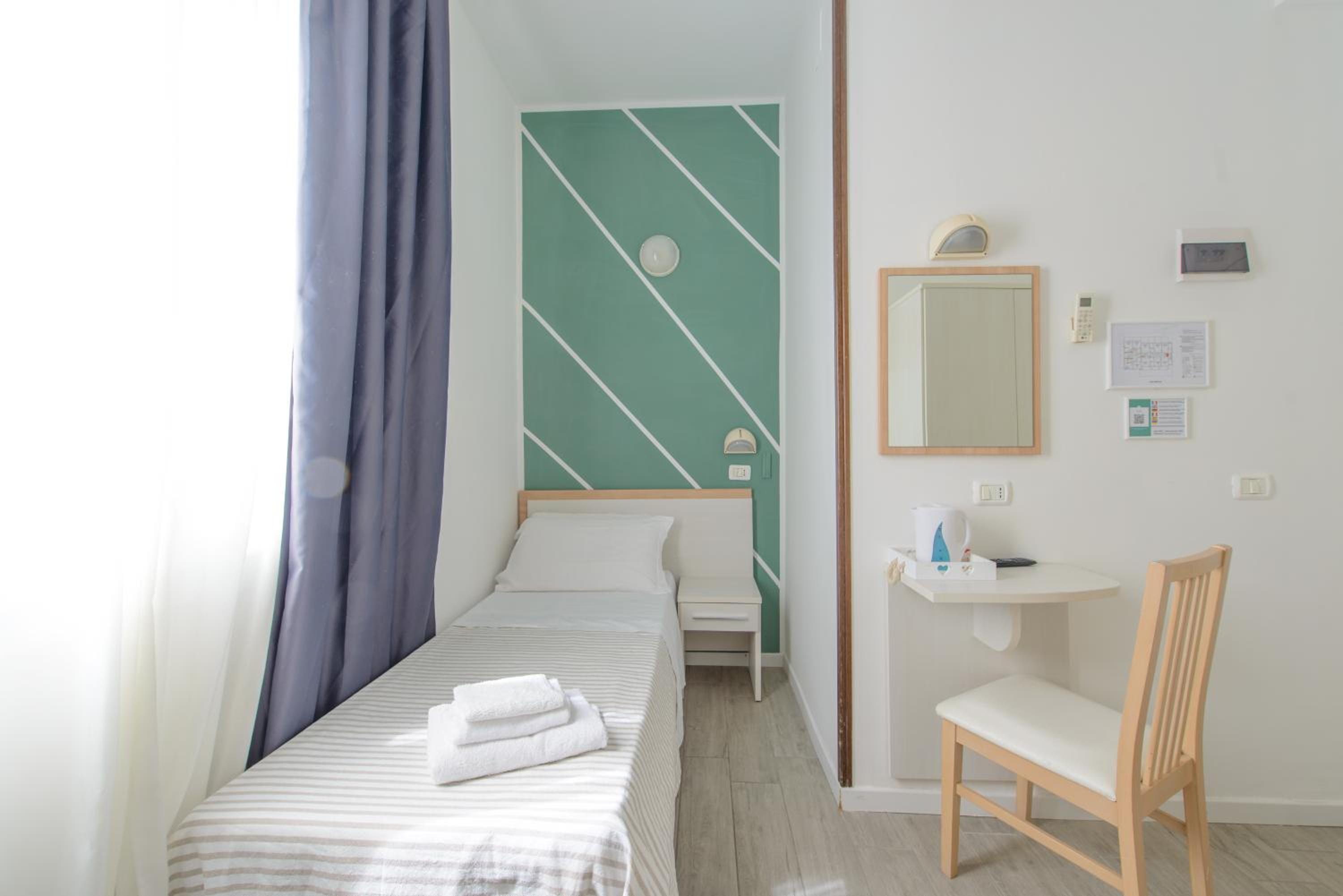 Single Room - no Balcony photo 2